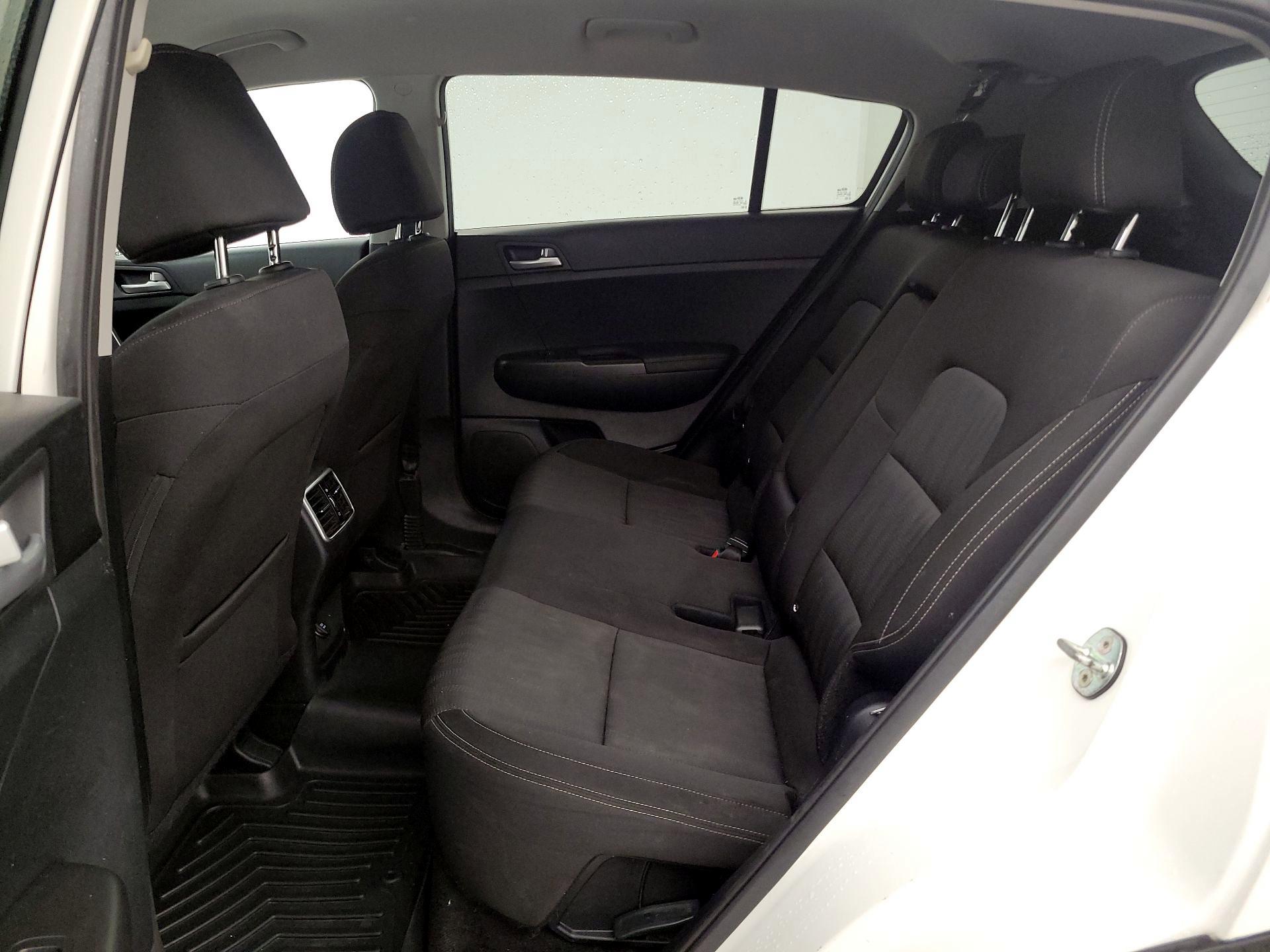 Thumbnail: 2022 Kia Sportage - 19