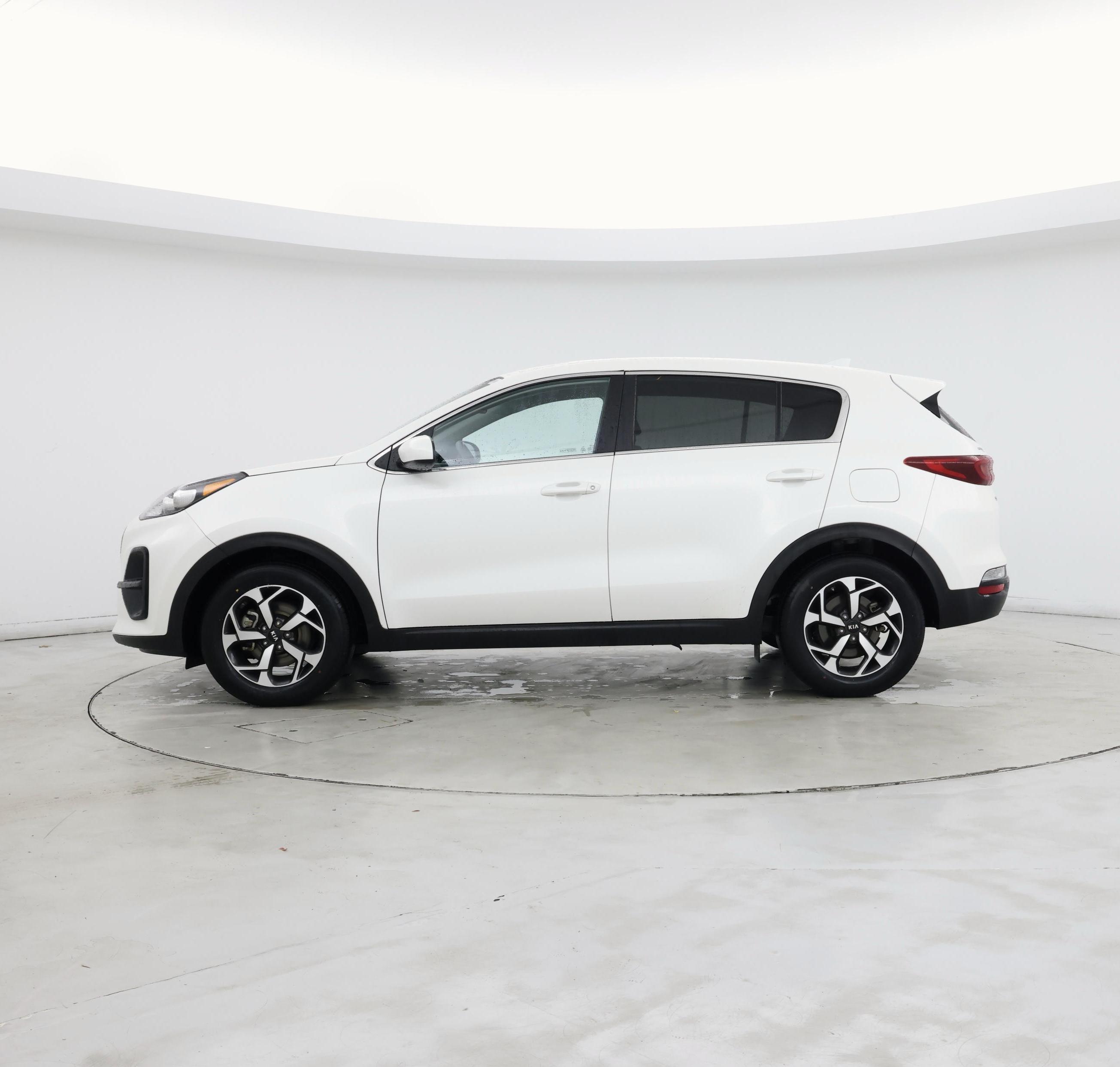 Thumbnail: 2022 Kia Sportage - 3