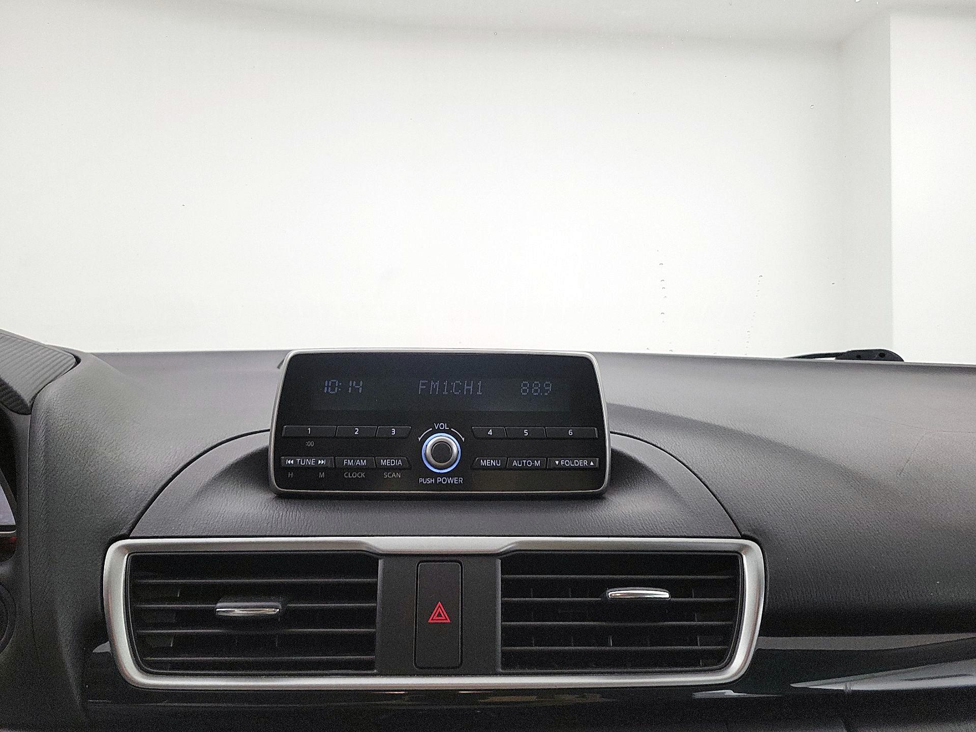 Thumbnail: 2014 Mazda Mazda3 - 14