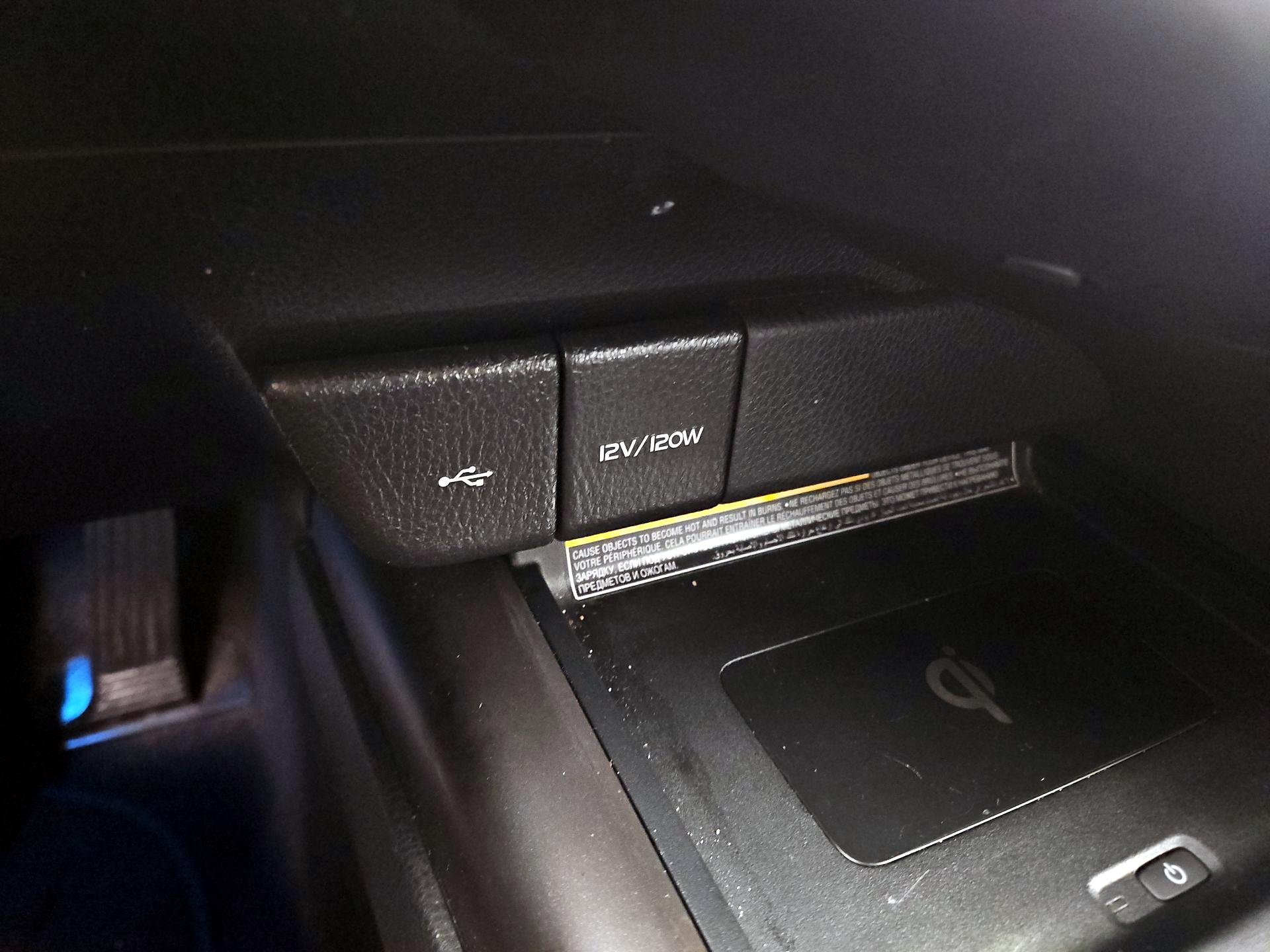 Thumbnail: 2021 Toyota Camry - 18