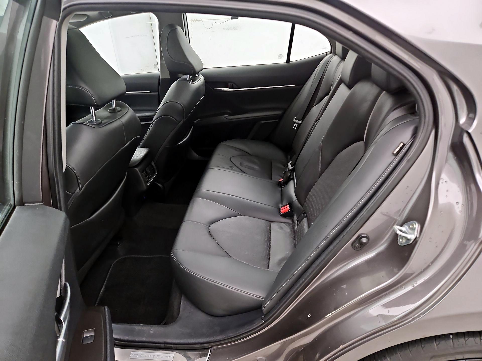 Thumbnail: 2021 Toyota Camry - 20