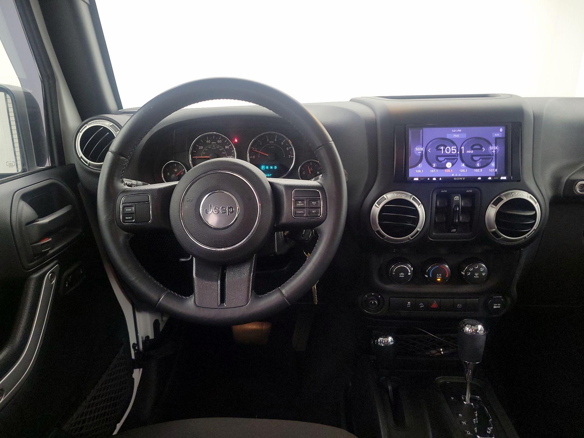 Thumbnail: 2018 Jeep Wrangler - 10