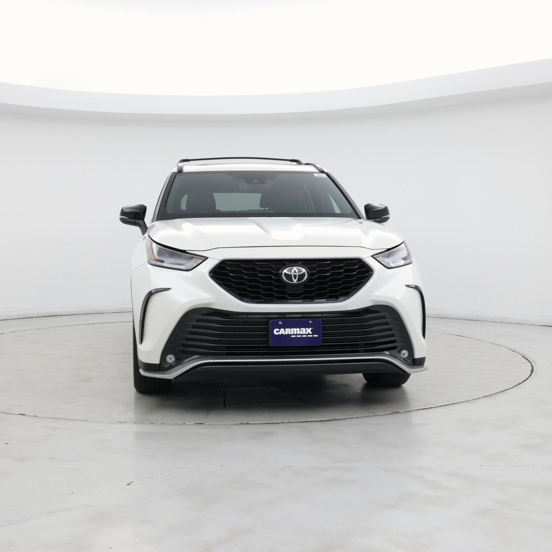 Thumbnail: 2021 Toyota Highlander - 5