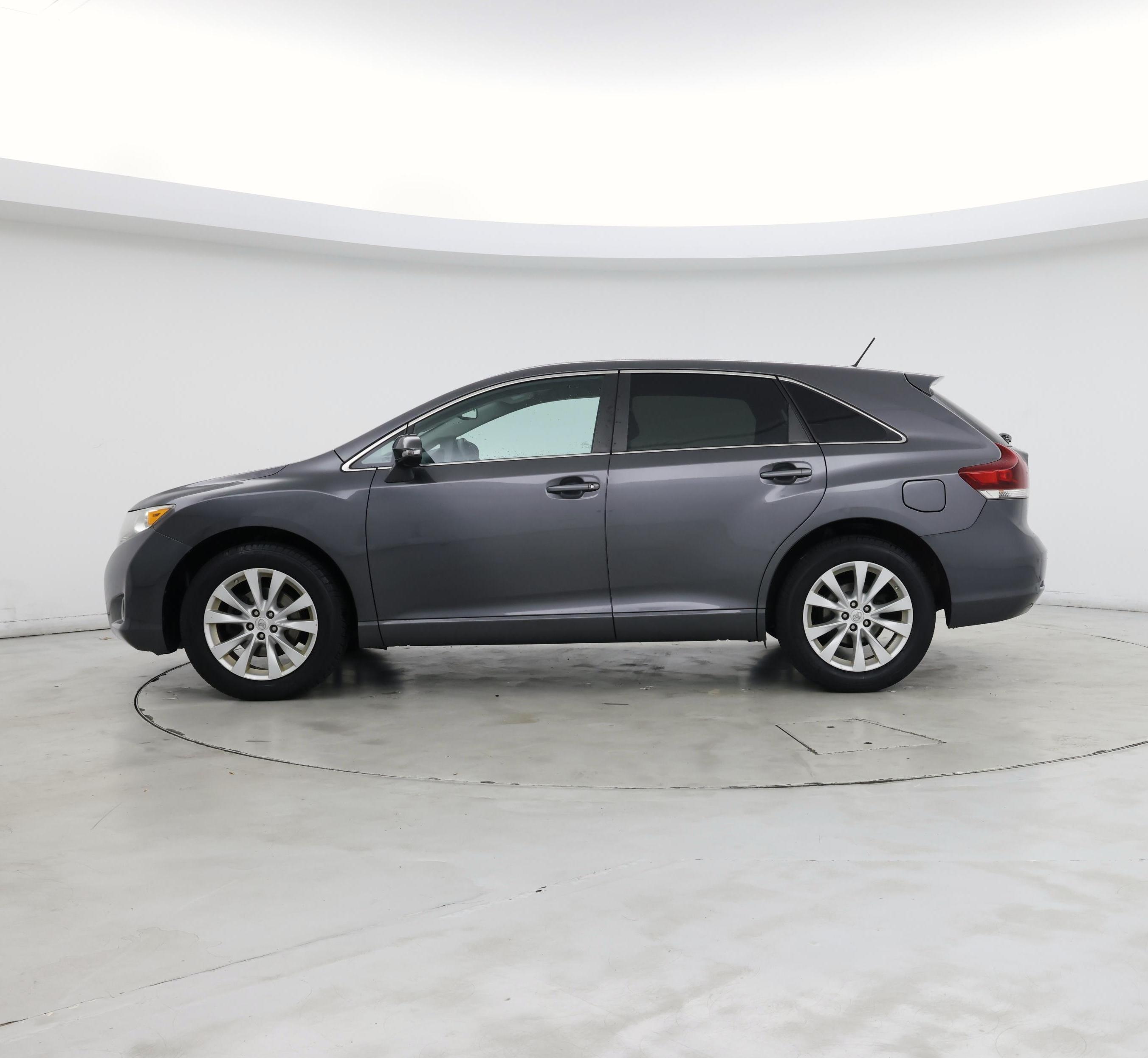 Thumbnail: 2014 Toyota Venza - 3