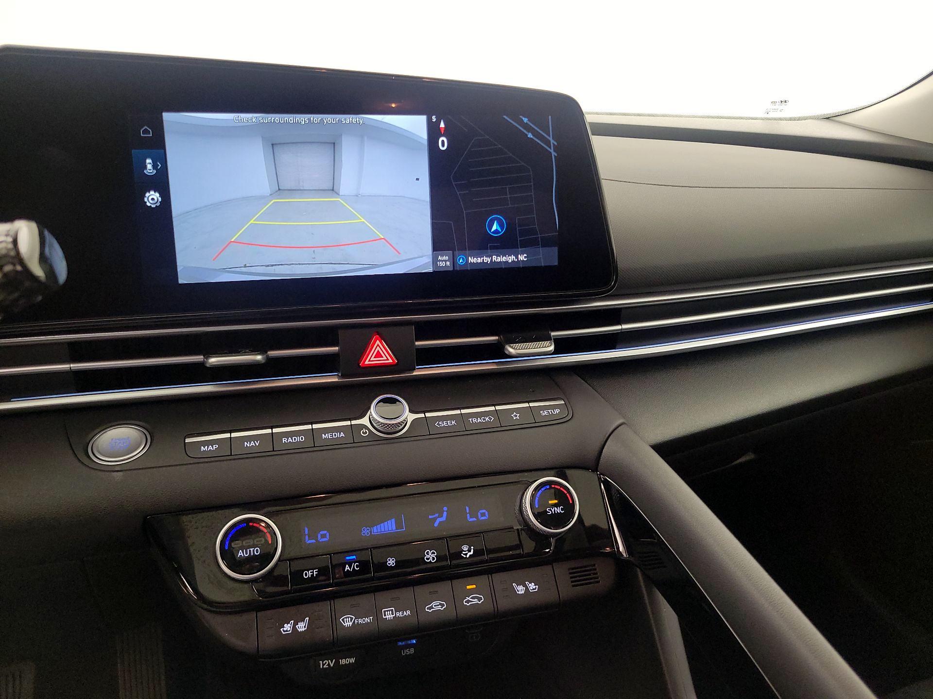 Thumbnail: 2025 Hyundai Elantra - 15