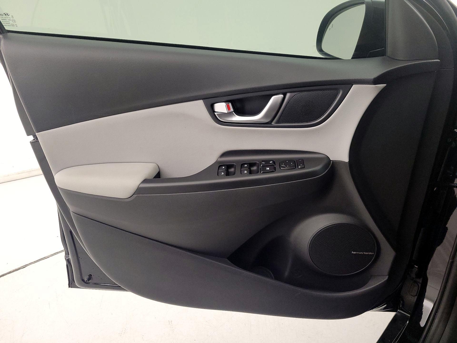 Thumbnail: 2022 Hyundai Kona - 12