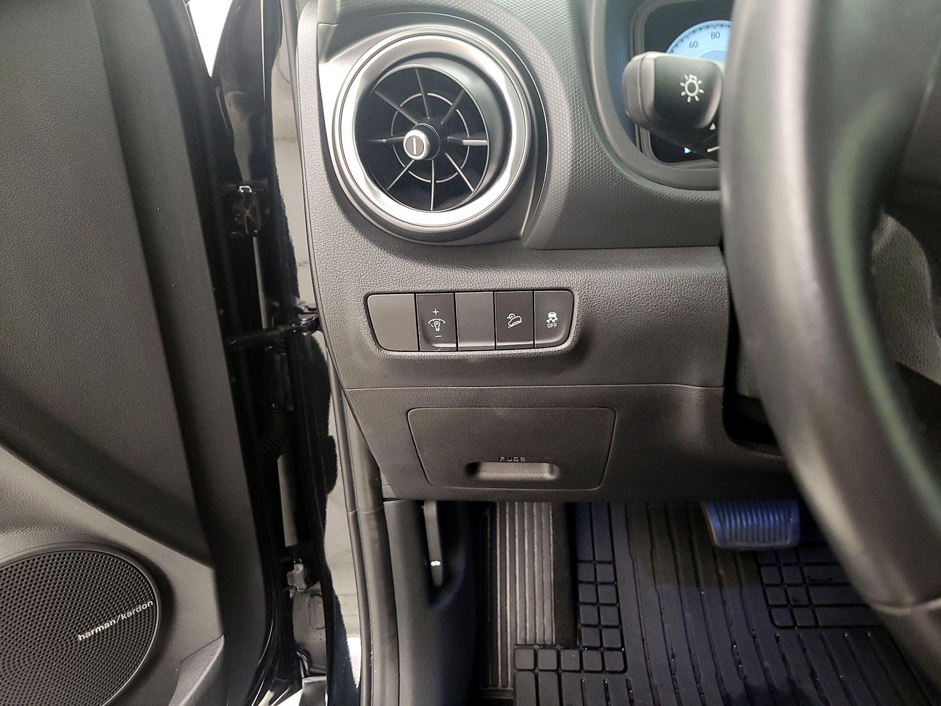 Thumbnail: 2022 Hyundai Kona - 13