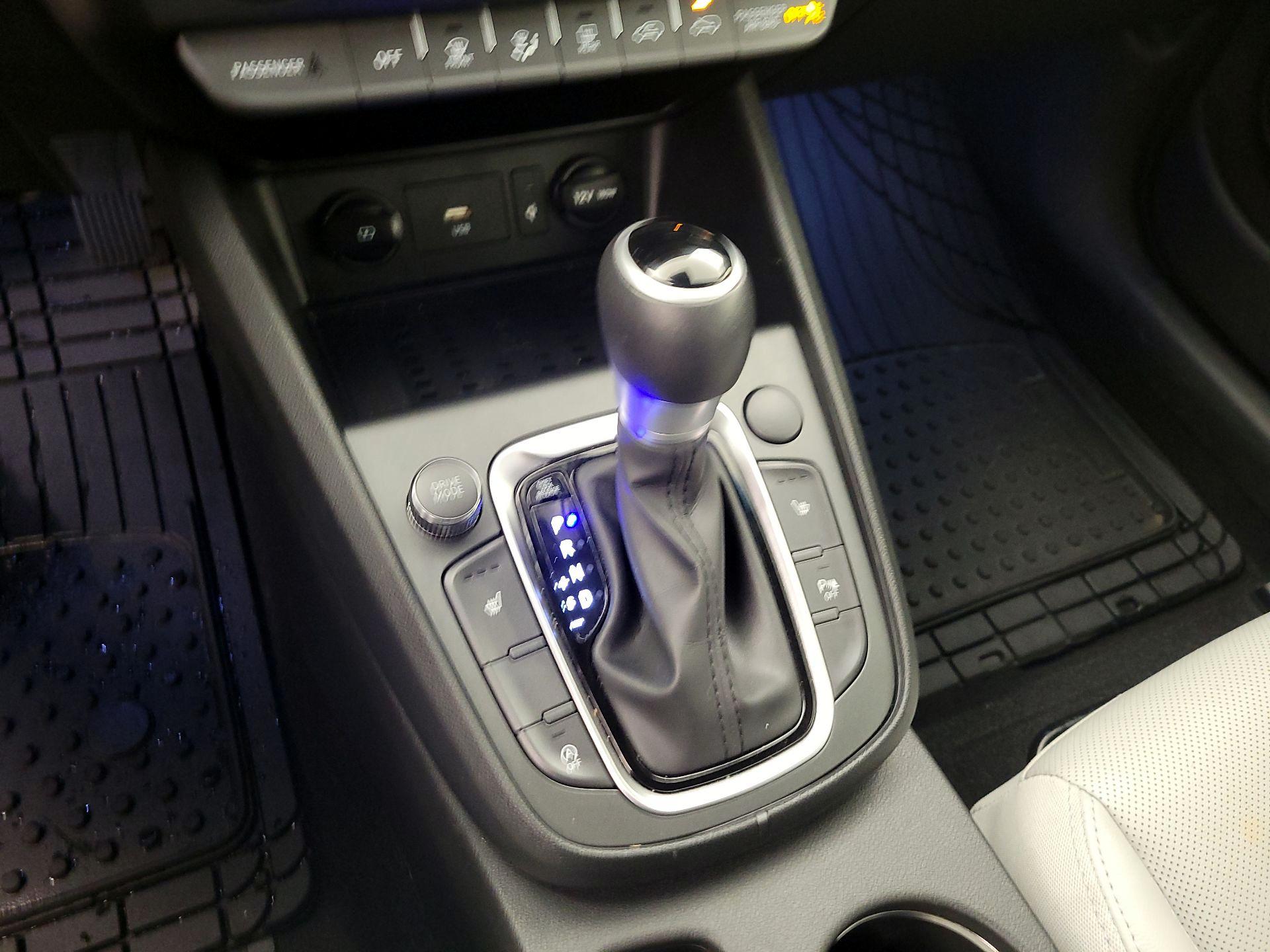 Thumbnail: 2022 Hyundai Kona - 18