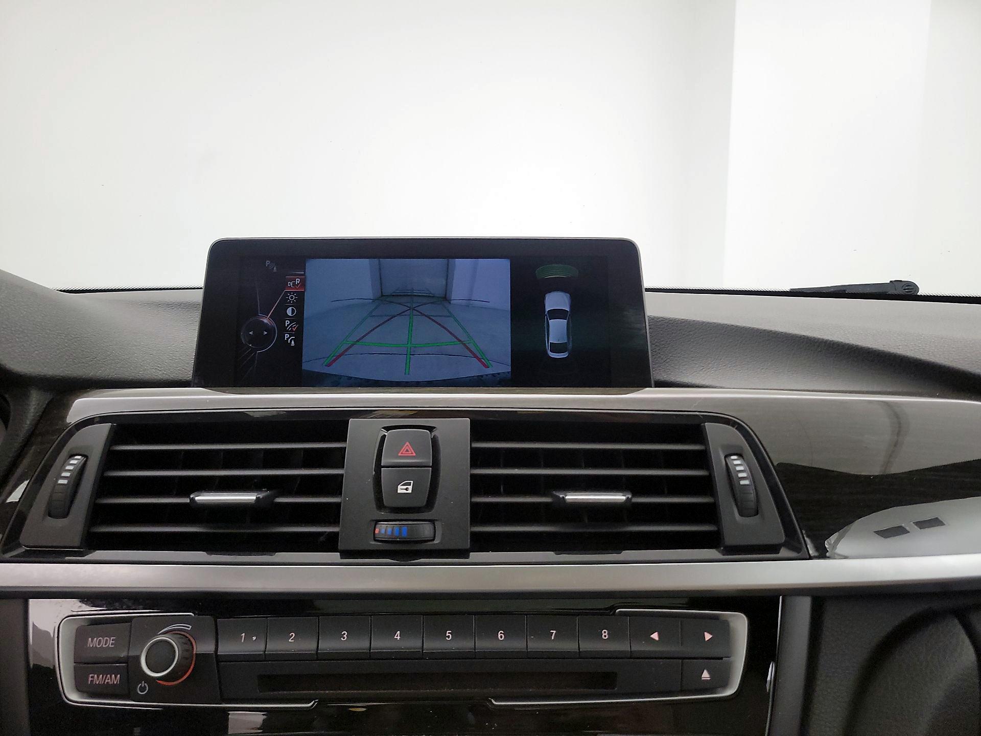 Thumbnail: 2015 BMW 4 Series - 15