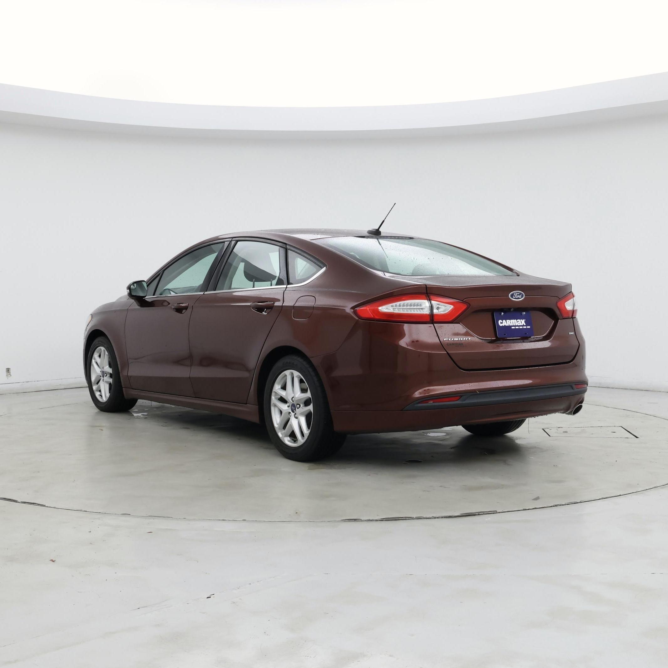 Thumbnail: 2016 Ford Fusion - 2