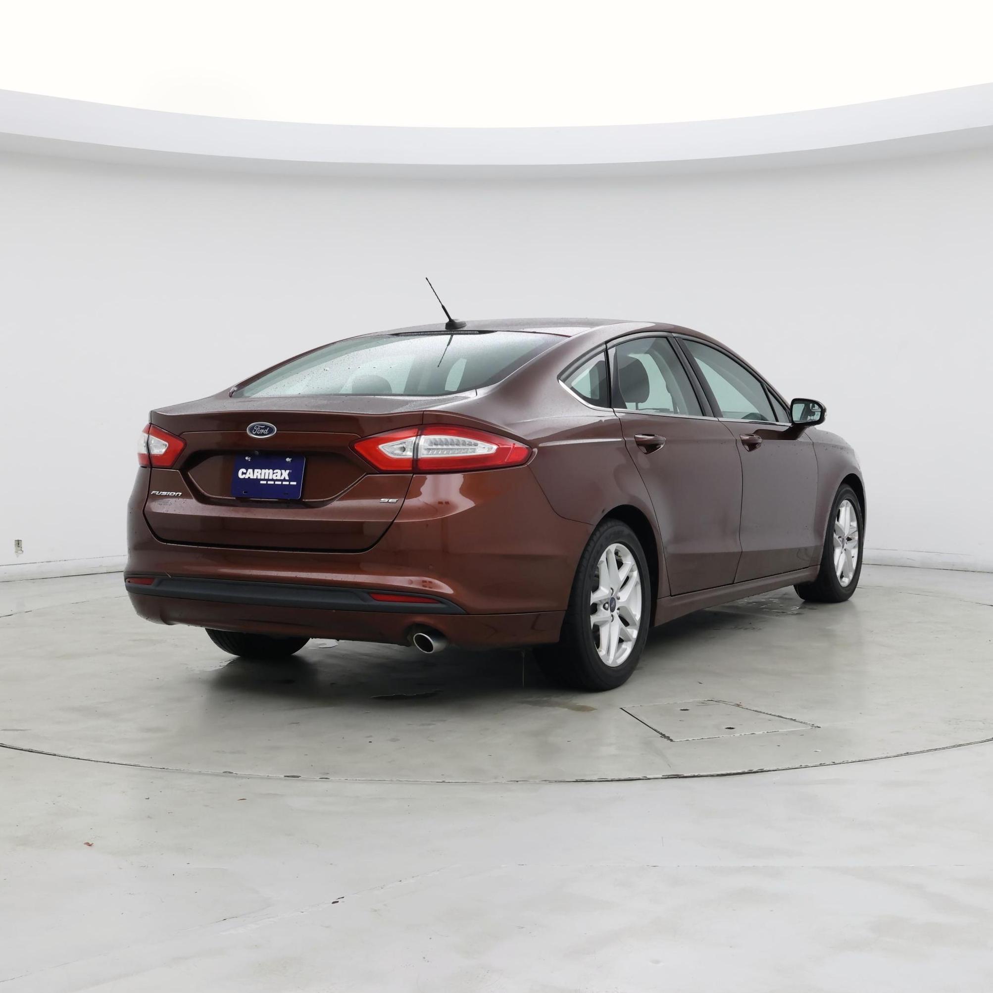 Thumbnail: 2016 Ford Fusion - 8