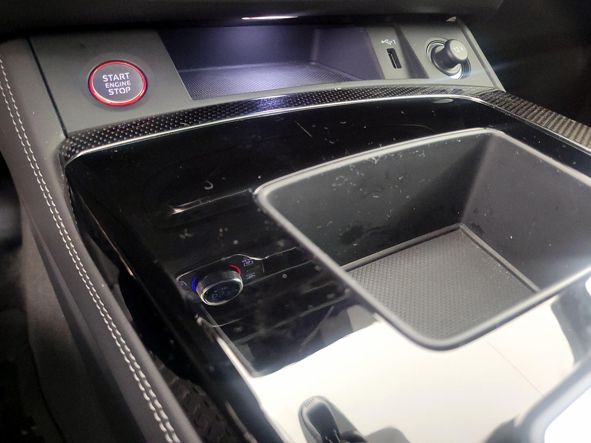 Thumbnail: 2024 Audi SQ5 - 18