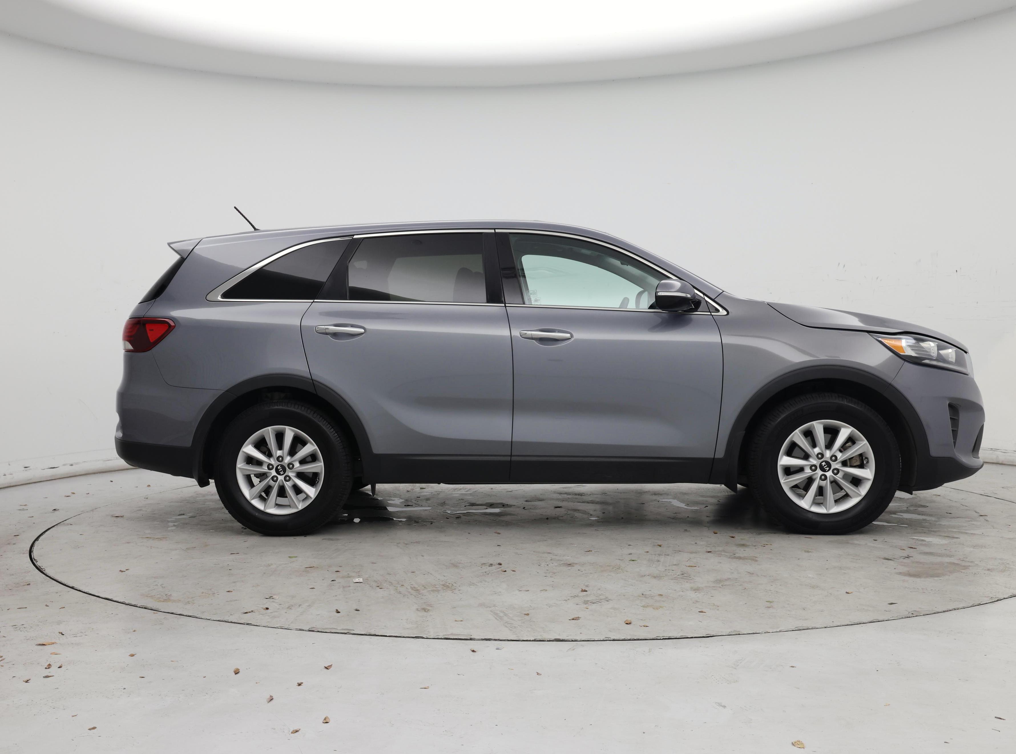 Thumbnail: 2020 Kia Sorento - 7