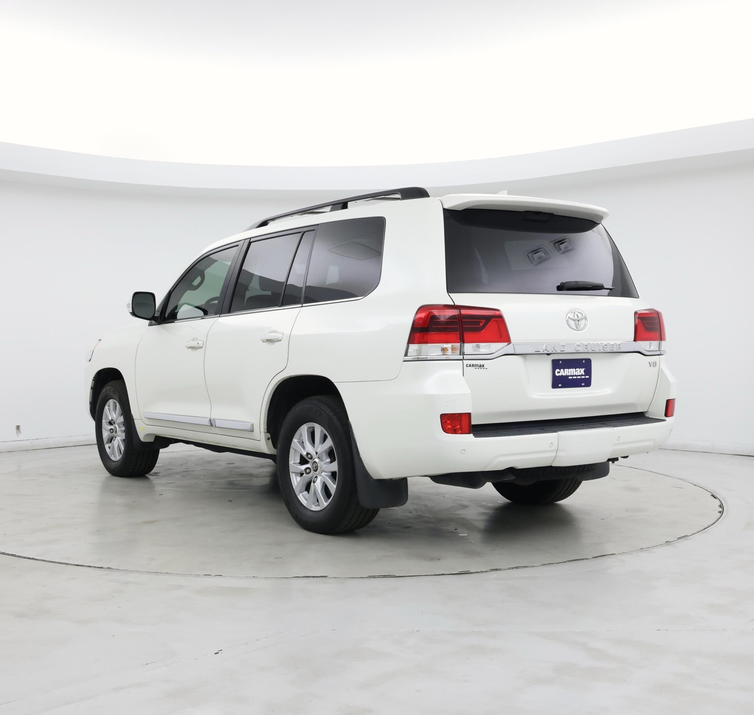 Thumbnail: 2019 Toyota Land Cruiser - 2