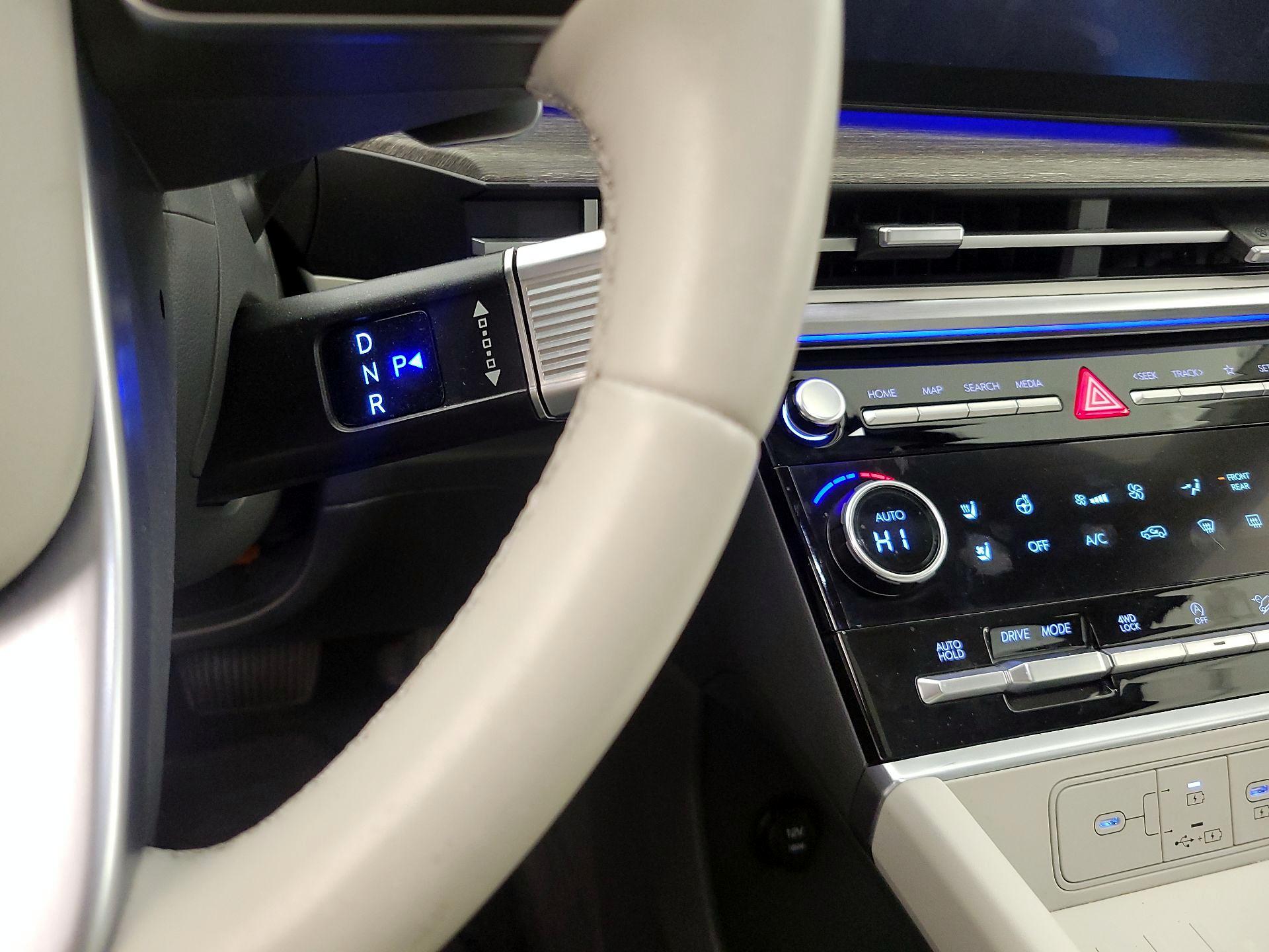 Thumbnail: 2024 Hyundai Santa Fe - 18