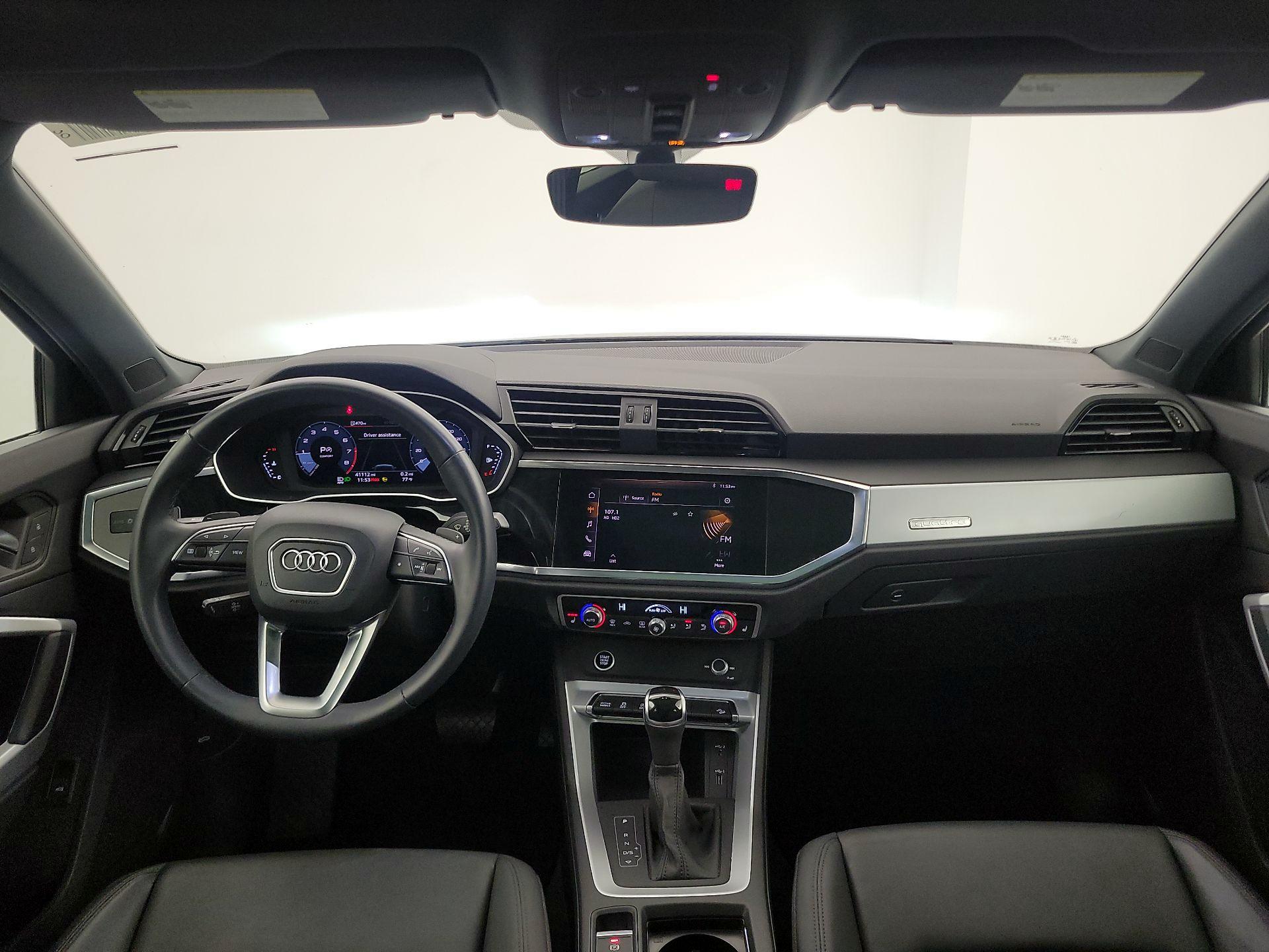 Thumbnail: 2021 Audi Q3 - 9