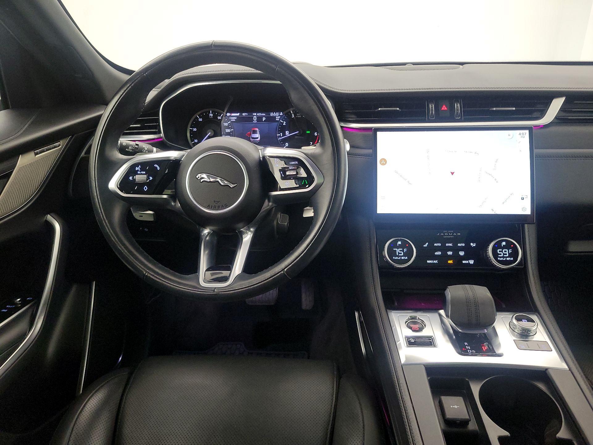 Thumbnail: 2023 Jaguar F-Pace - 10