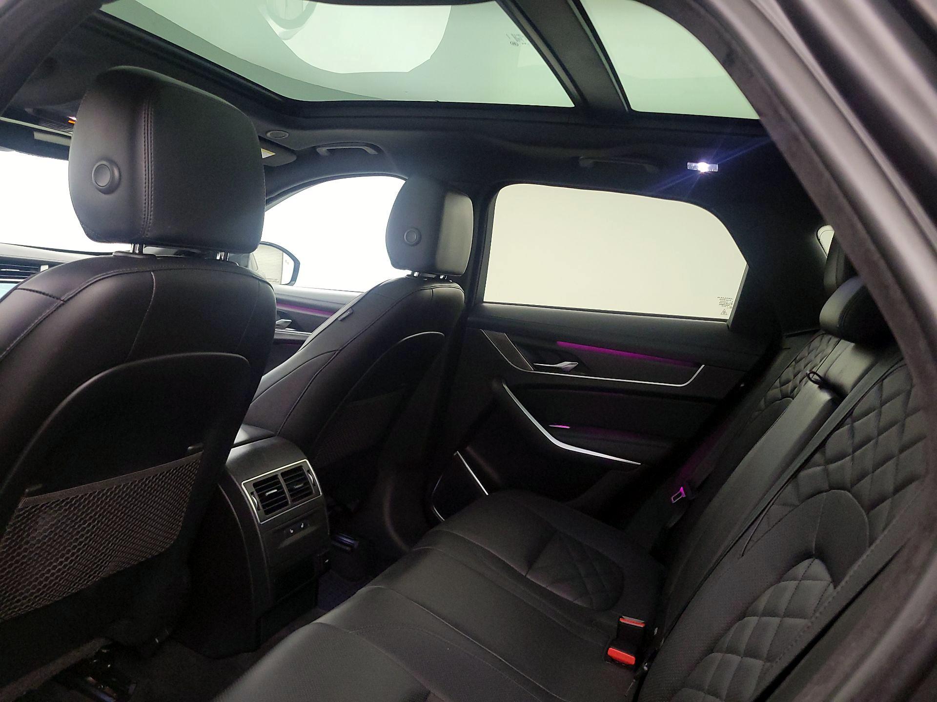 Thumbnail: 2023 Jaguar F-Pace - 20