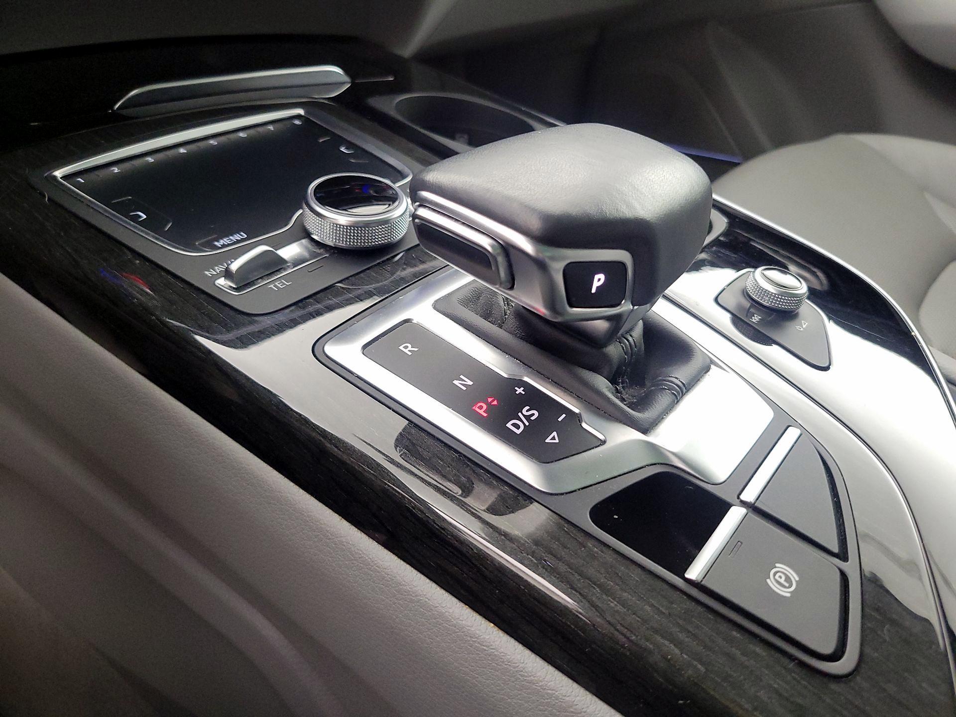 Thumbnail: 2019 Audi Q7 - 18