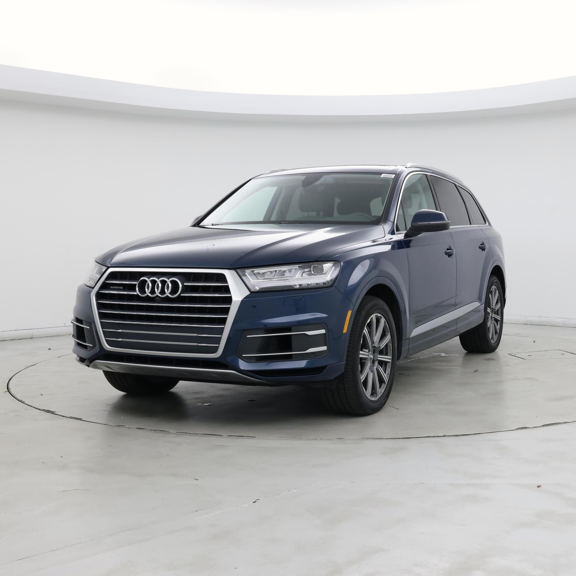Thumbnail: 2019 Audi Q7 - 4