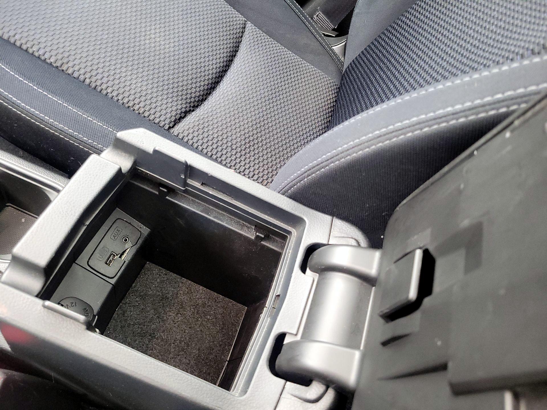 Thumbnail: 2015 Subaru Forester - 19