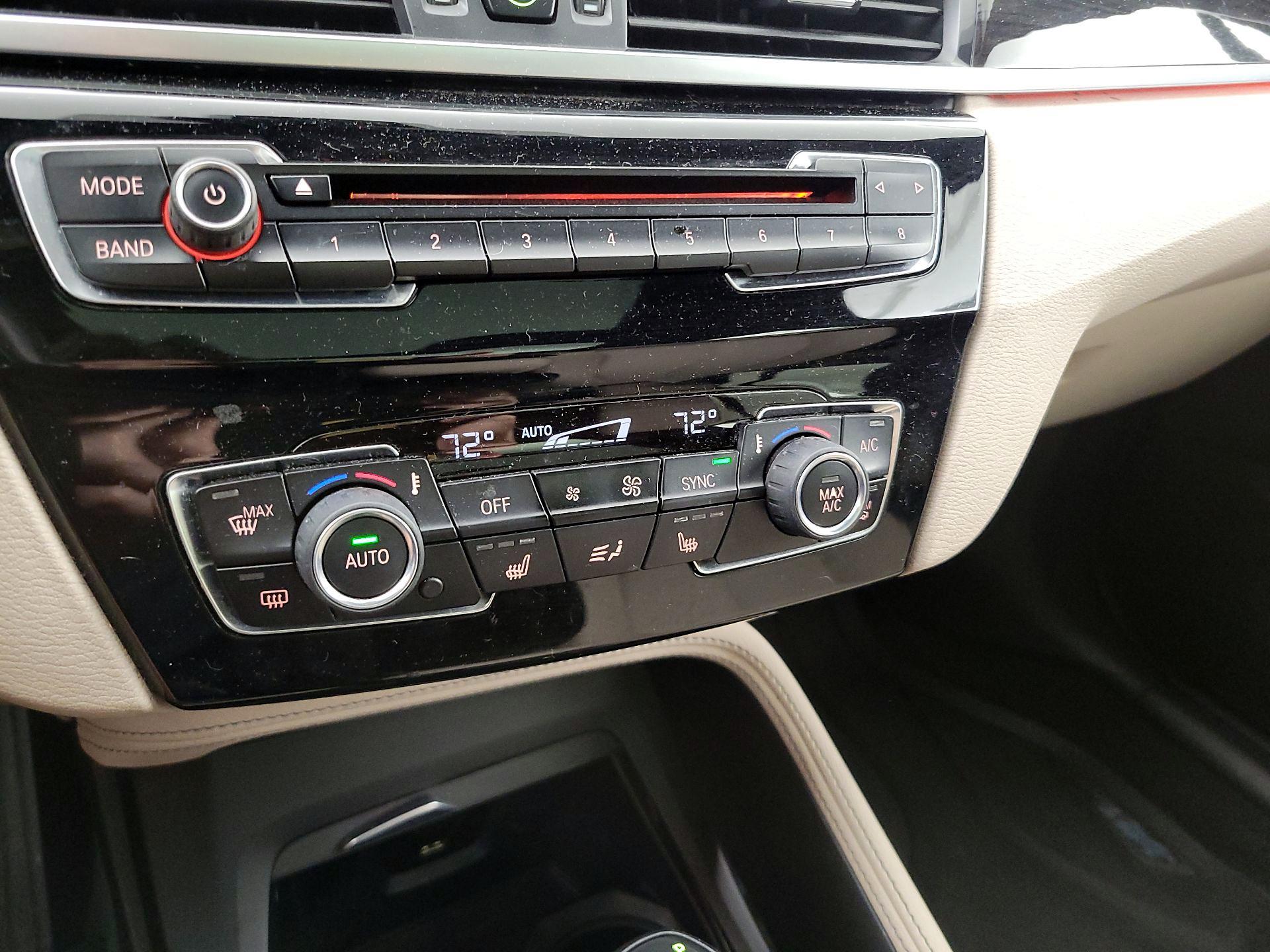 Thumbnail: 2018 BMW X1 - 17