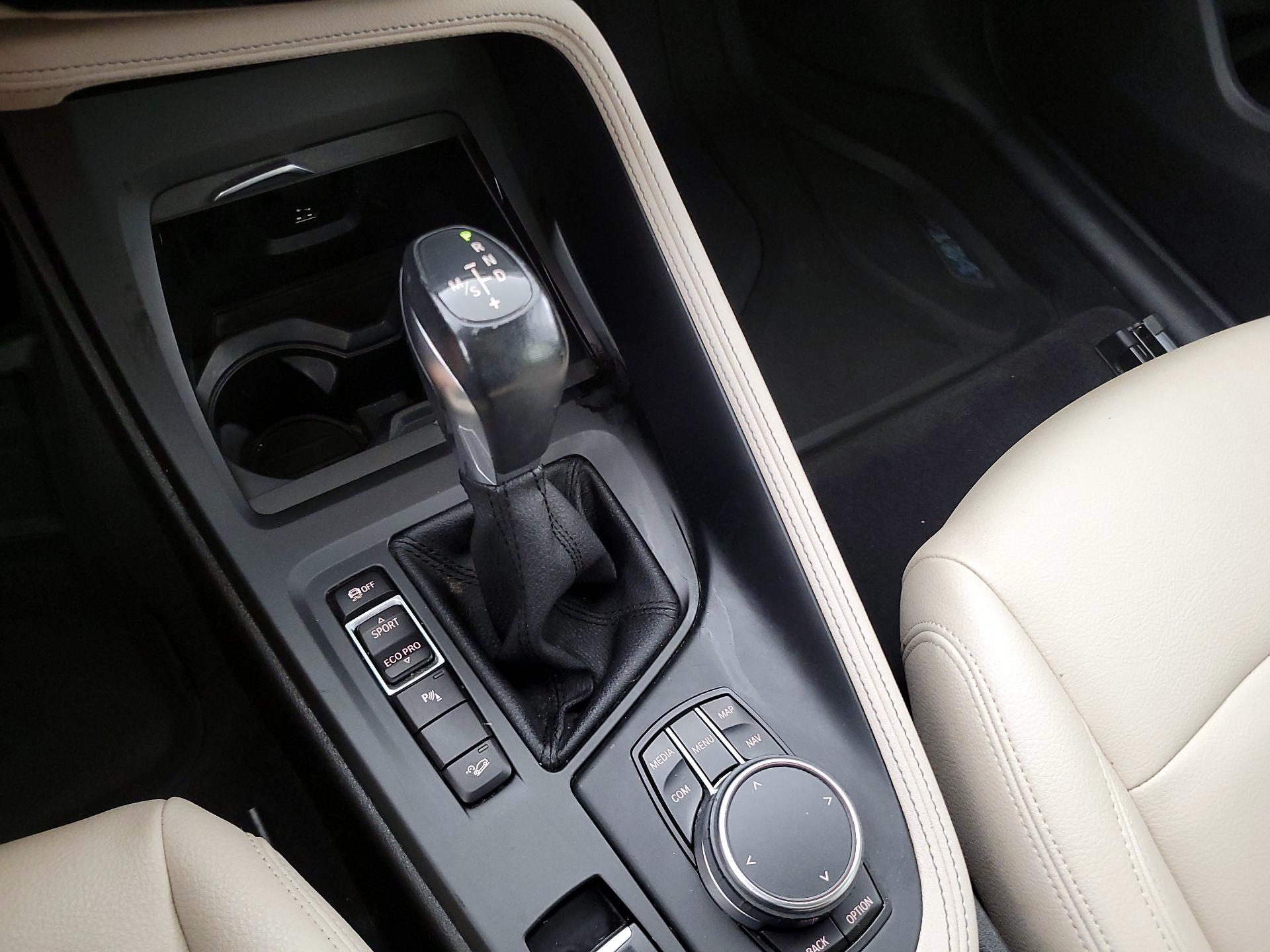 Thumbnail: 2018 BMW X1 - 18