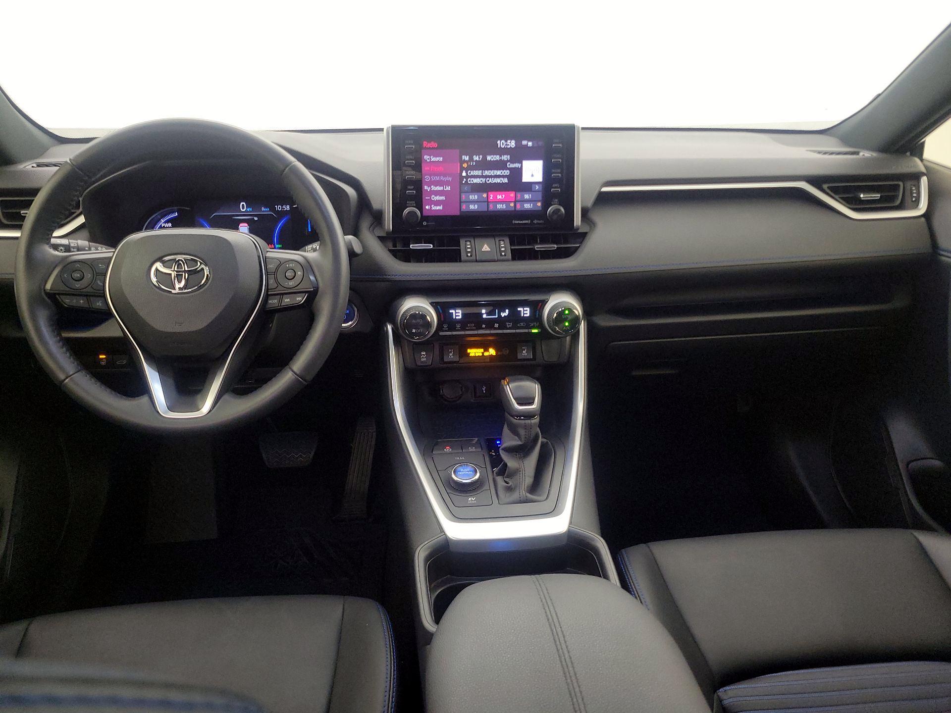 Thumbnail: 2021 Toyota RAV4 - 9