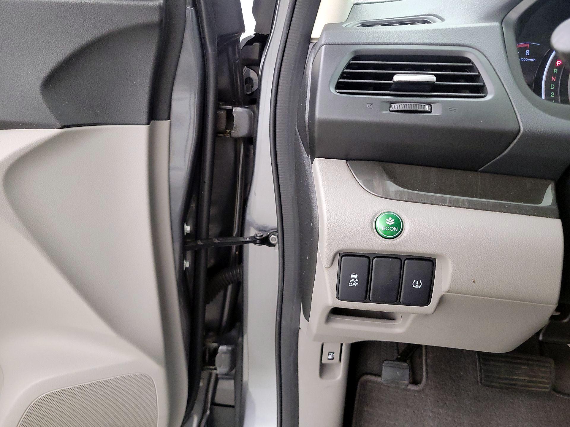 Thumbnail: 2014 Honda CR-V - 13