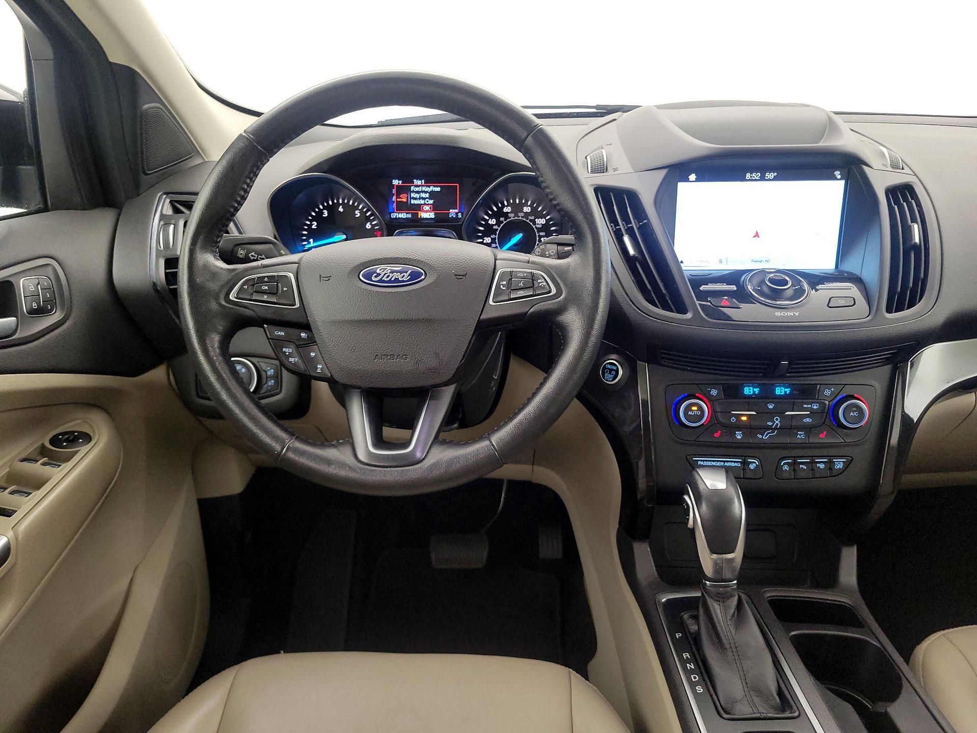 Thumbnail: 2019 Ford Escape - 10