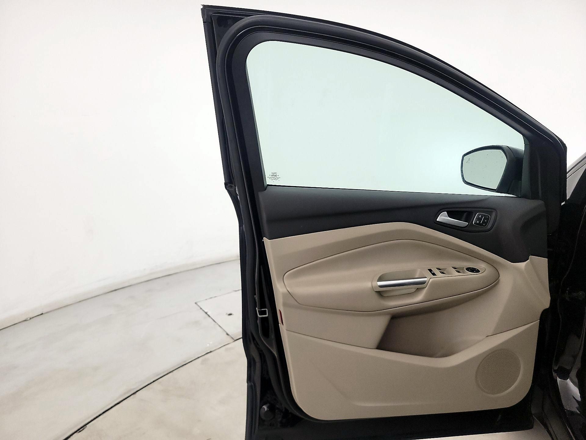 Thumbnail: 2019 Ford Escape - 12