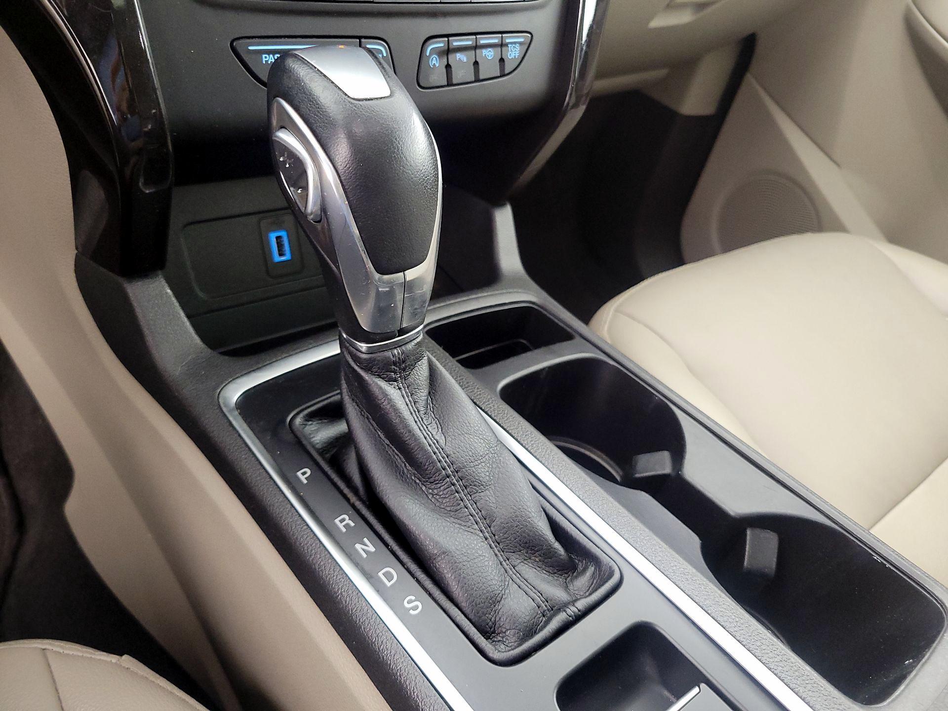 Thumbnail: 2019 Ford Escape - 18