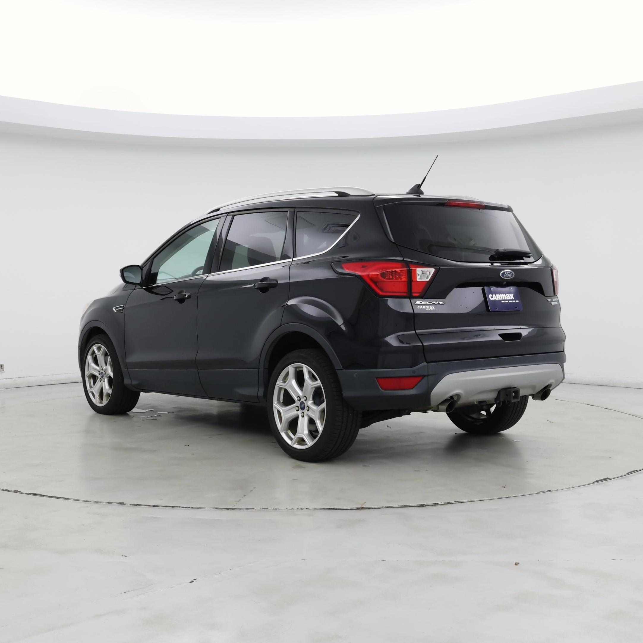 Thumbnail: 2019 Ford Escape - 2