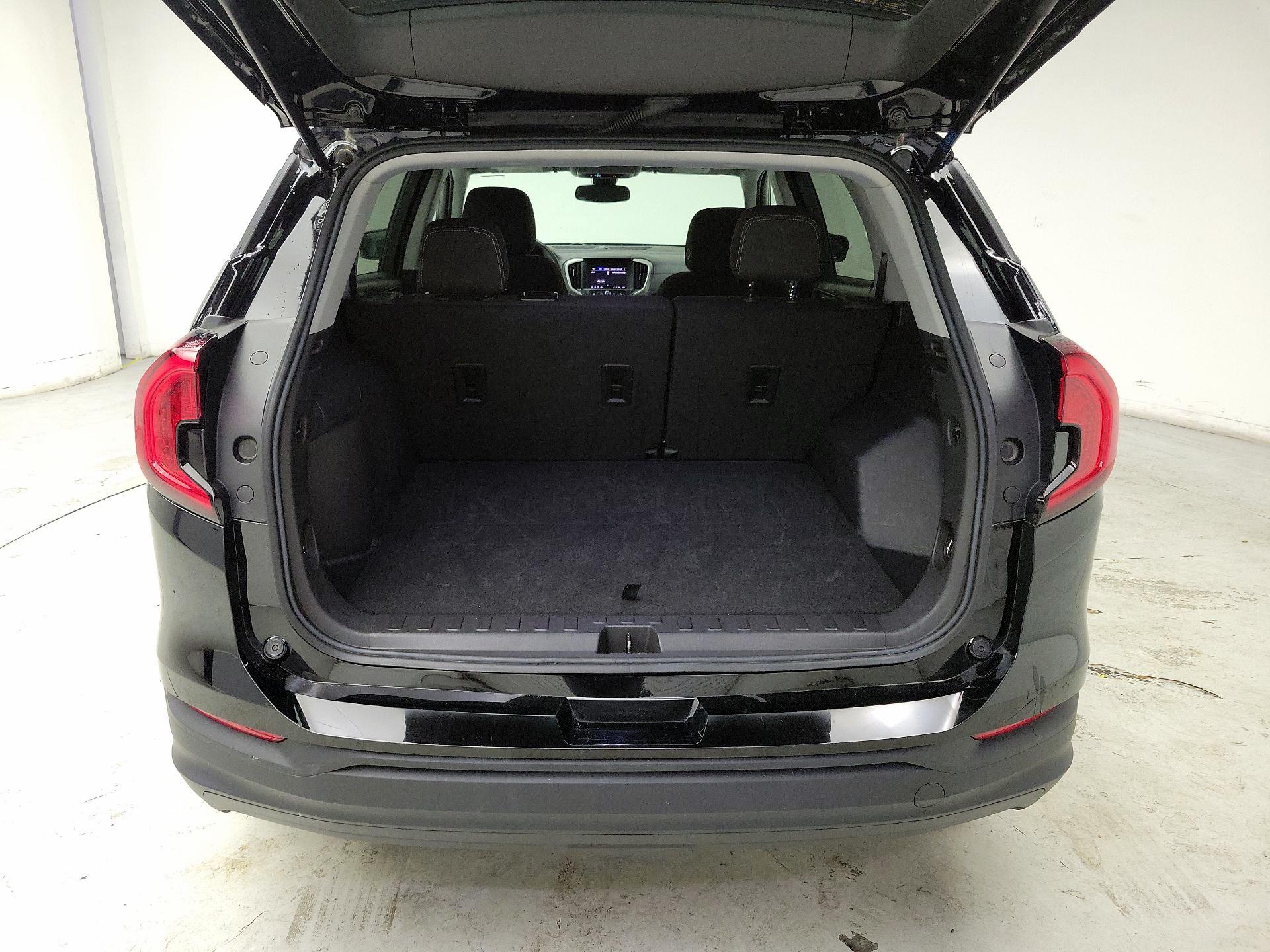 Thumbnail: 2024 GMC Terrain - 20