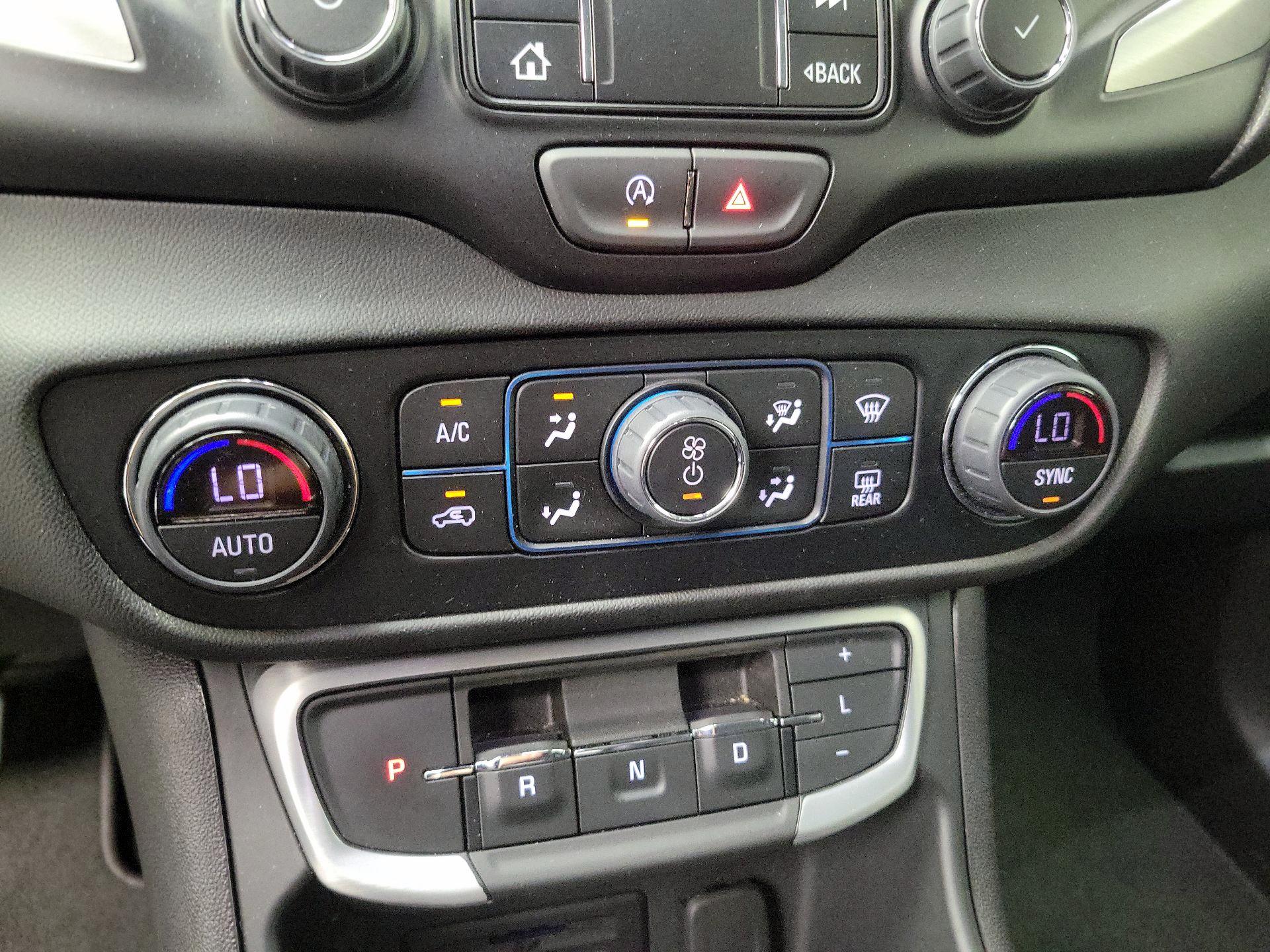 Thumbnail: 2024 GMC Terrain - 16