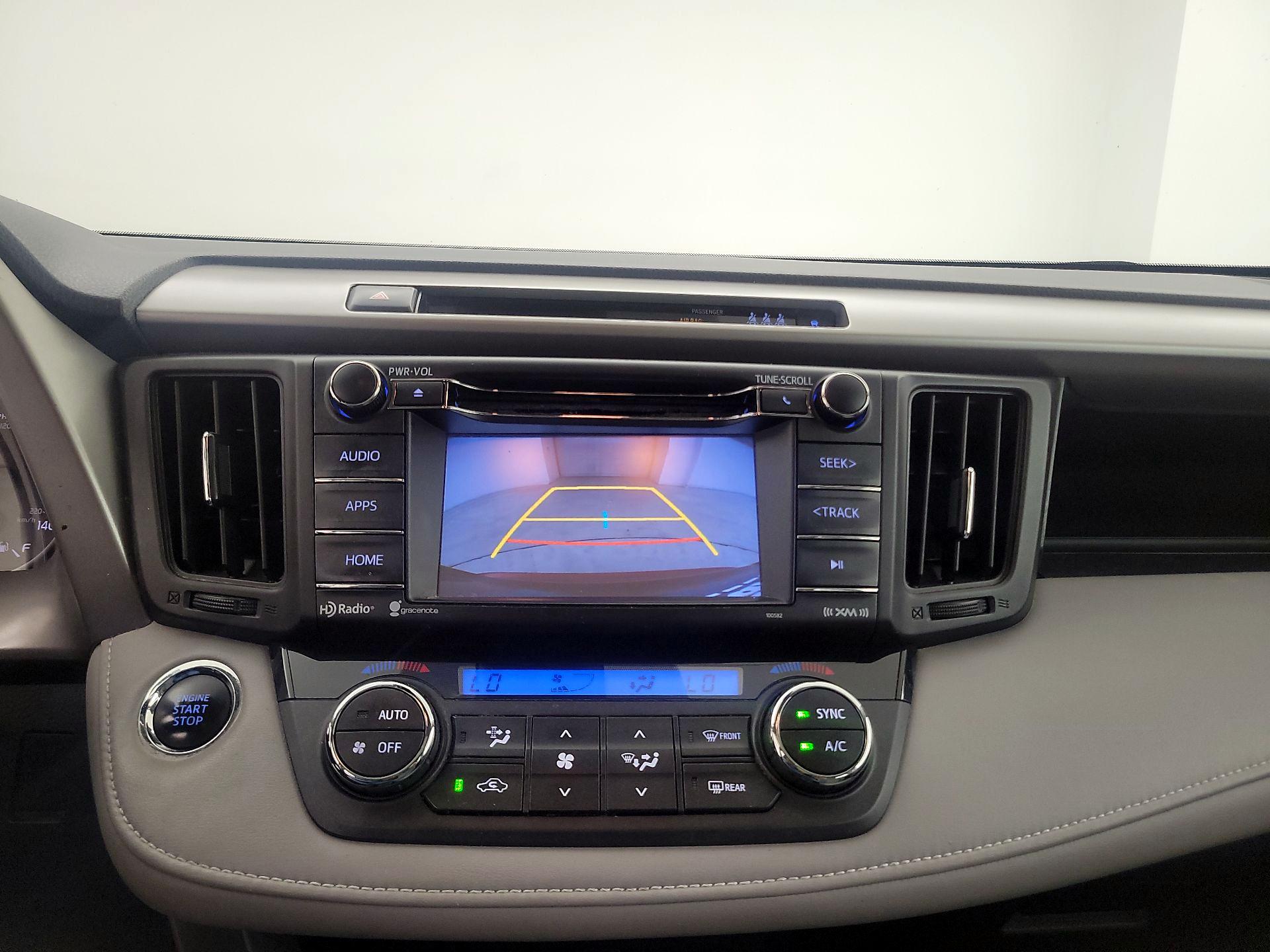 Thumbnail: 2018 Toyota RAV4 - 14