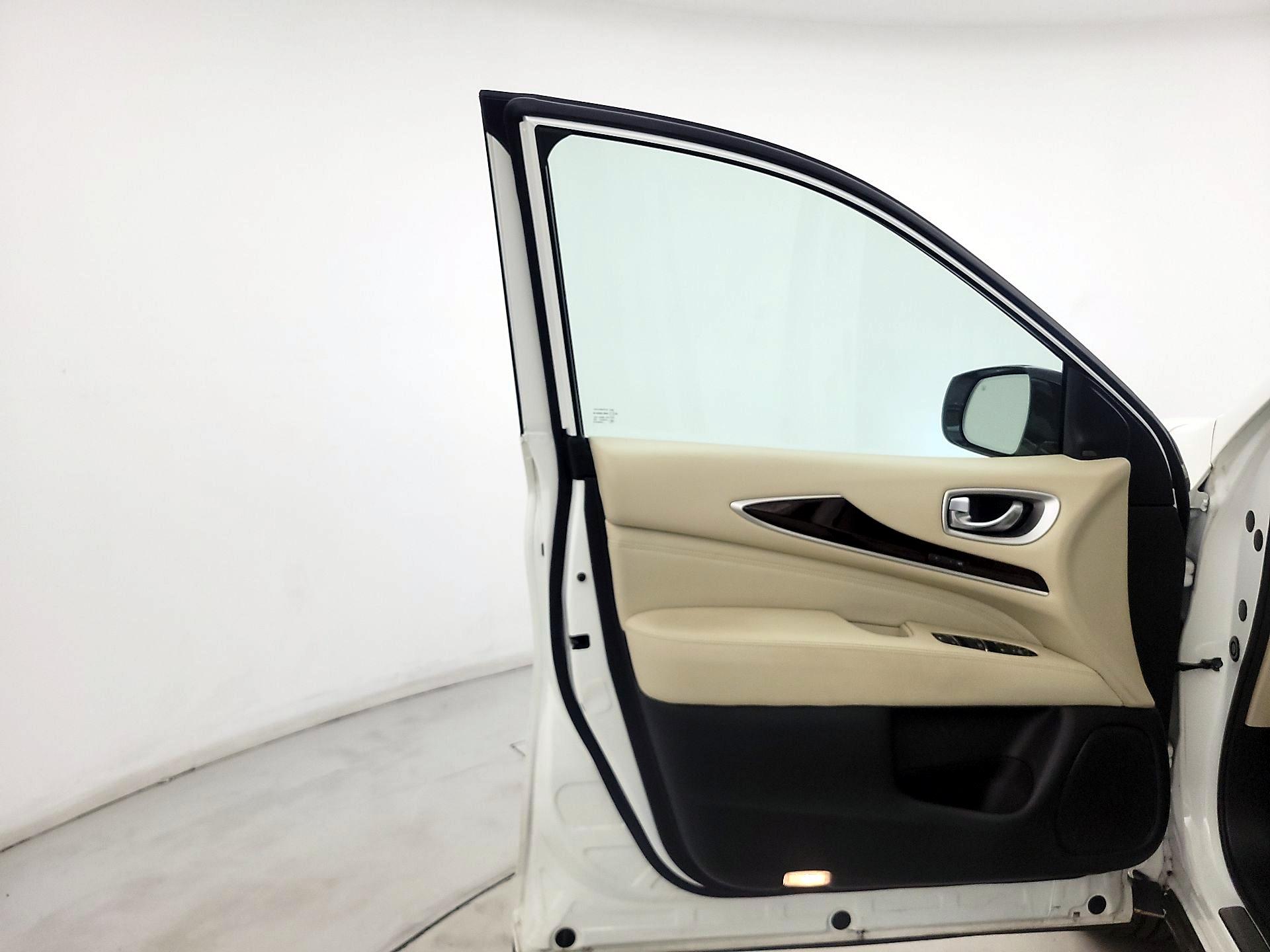 Thumbnail: 2020 INFINITI QX60 - 12