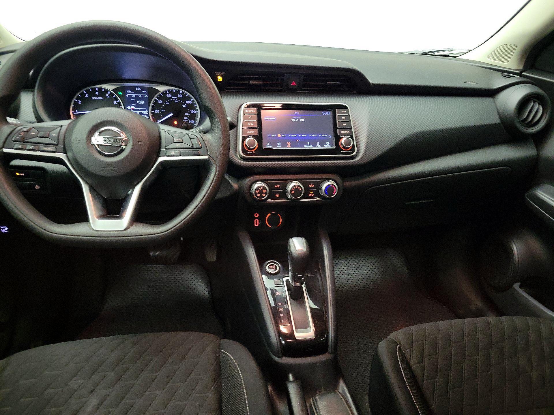 Thumbnail: 2021 Nissan Kicks - 9