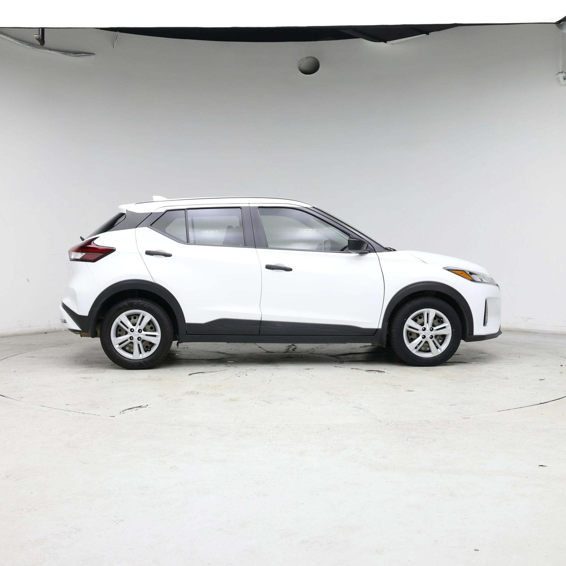 Thumbnail: 2021 Nissan Kicks - 7