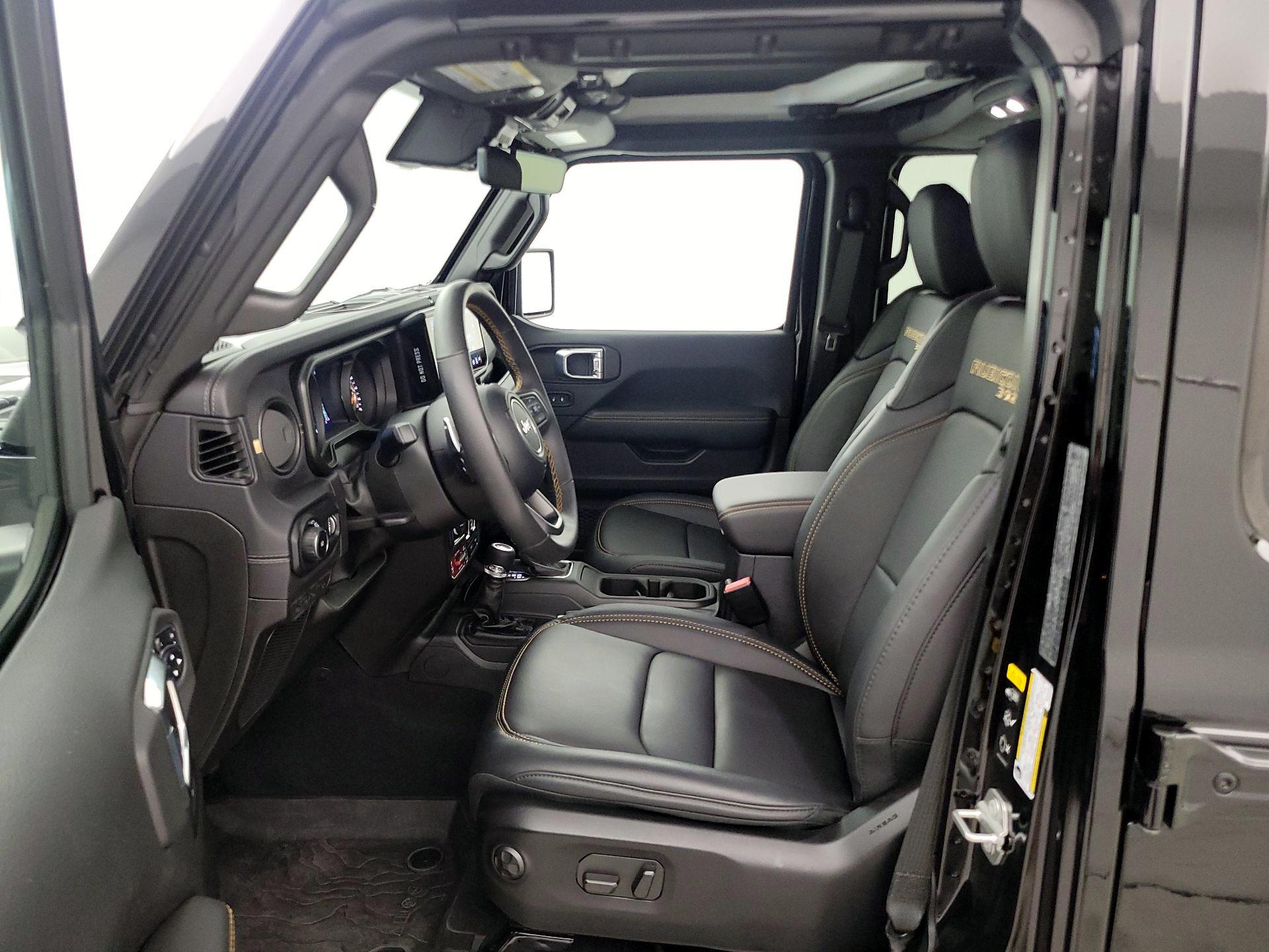 Thumbnail: 2024 Jeep Wrangler - 11