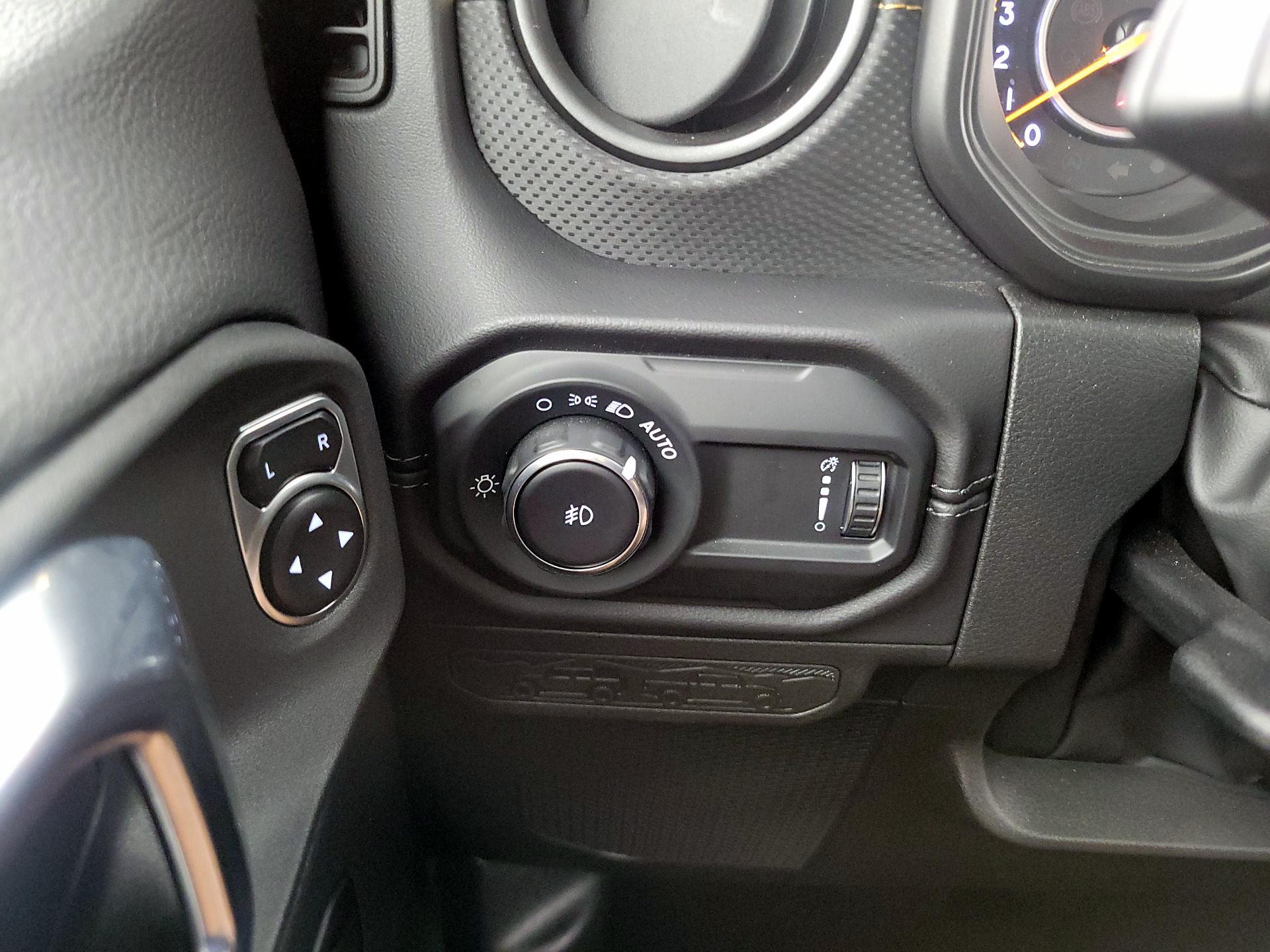 Thumbnail: 2024 Jeep Wrangler - 13