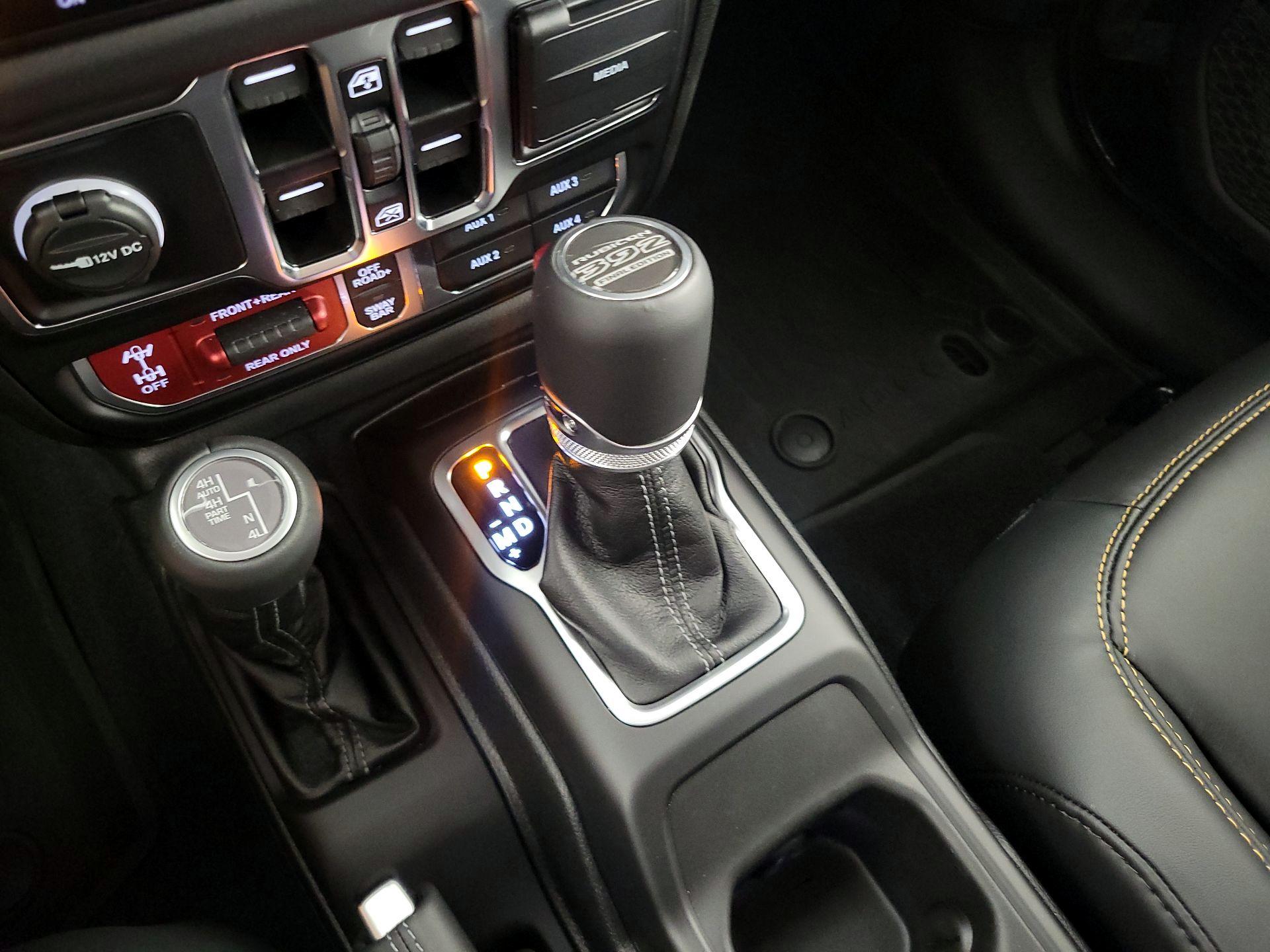 Thumbnail: 2024 Jeep Wrangler - 18