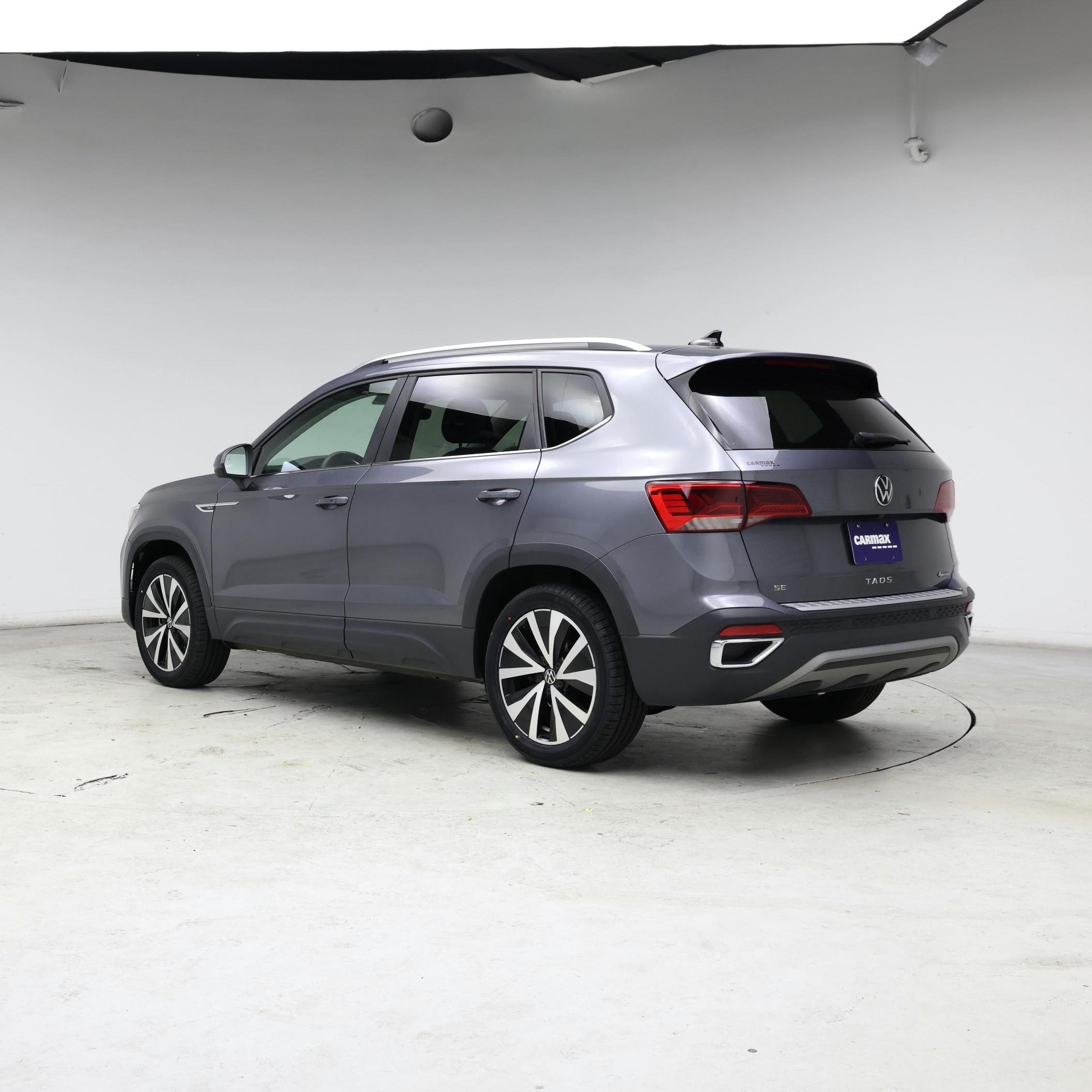 Thumbnail: 2023 Volkswagen Taos - 2