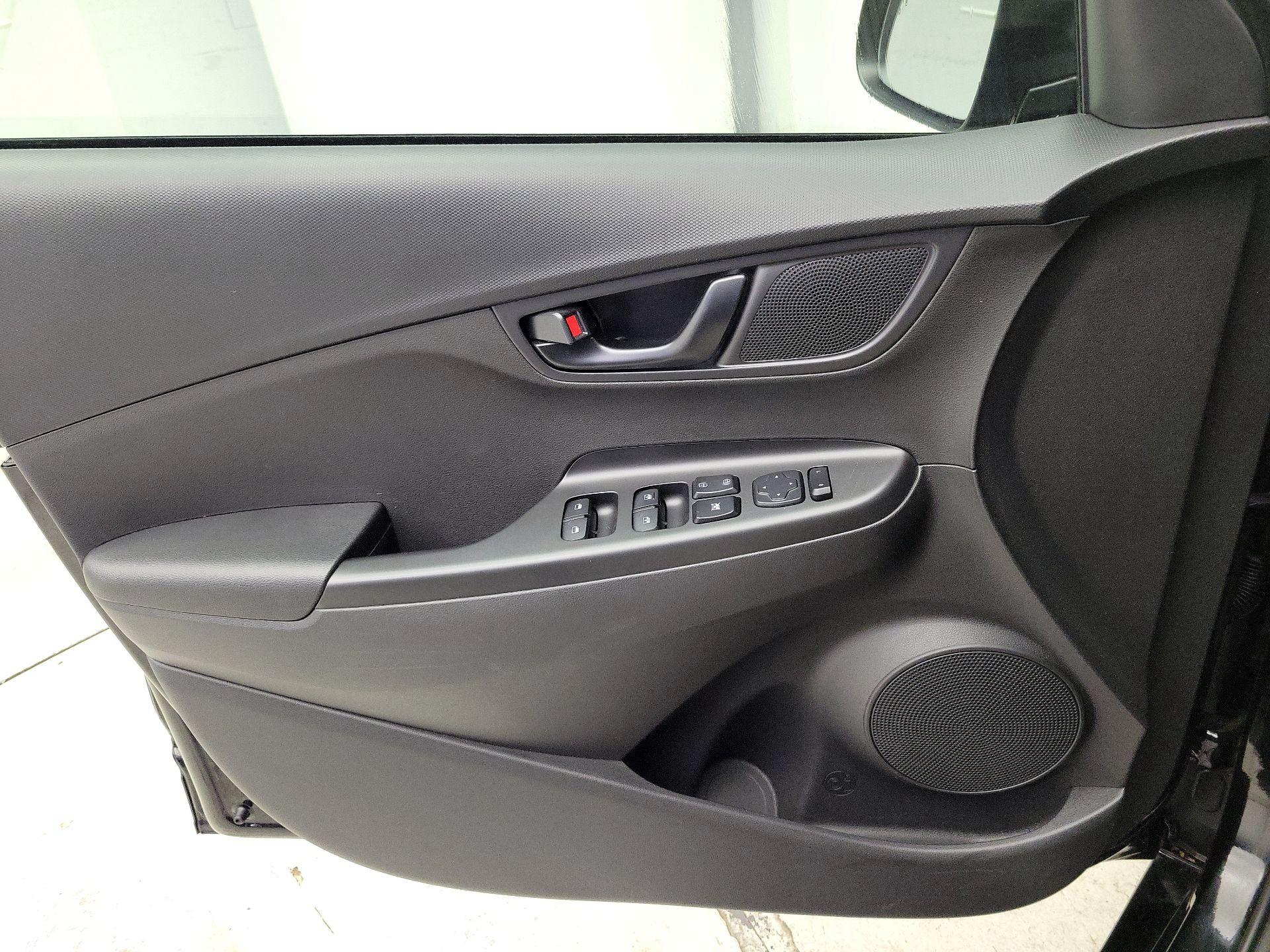 Thumbnail: 2023 Hyundai Kona - 12