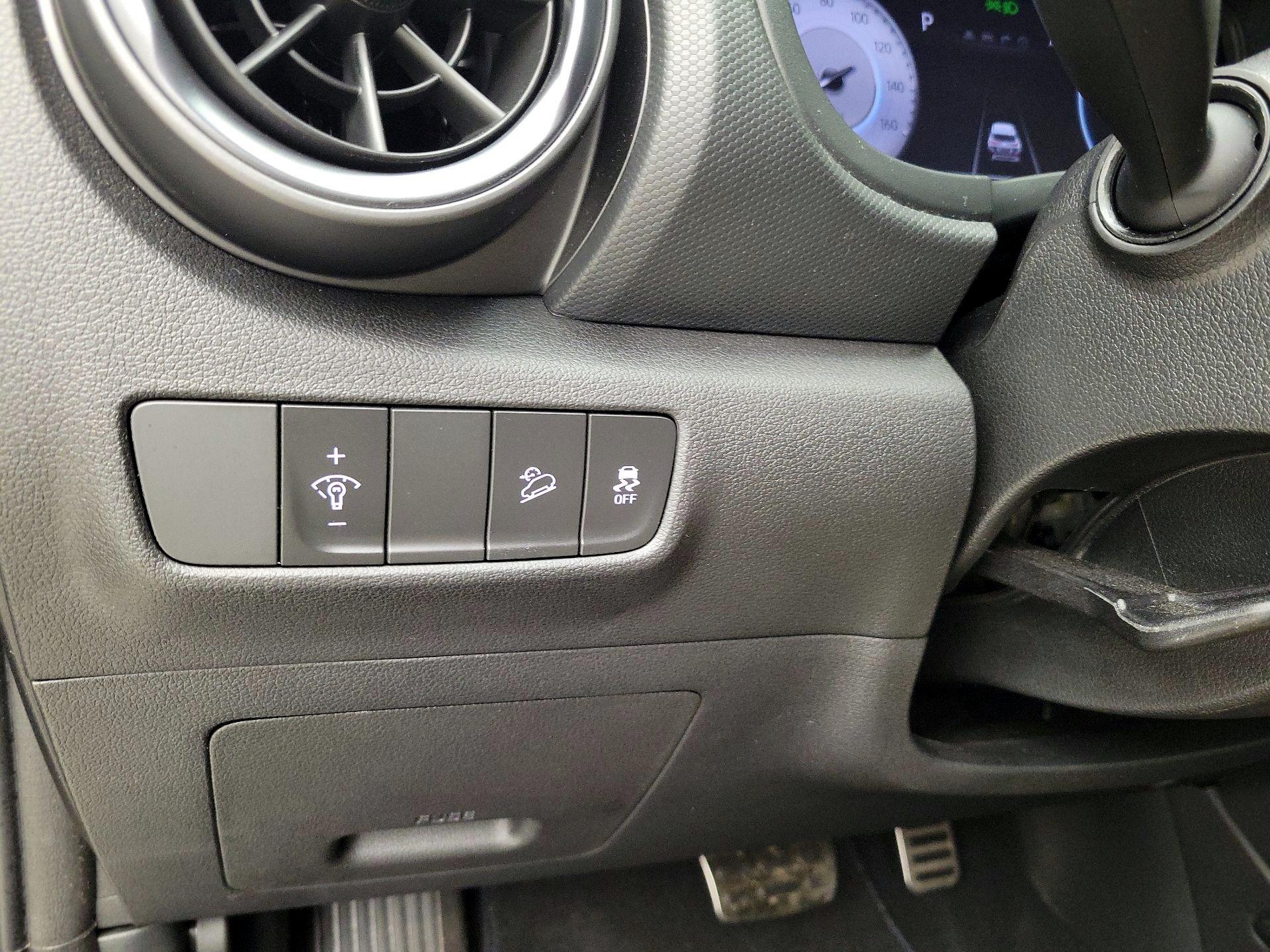 Thumbnail: 2023 Hyundai Kona - 13