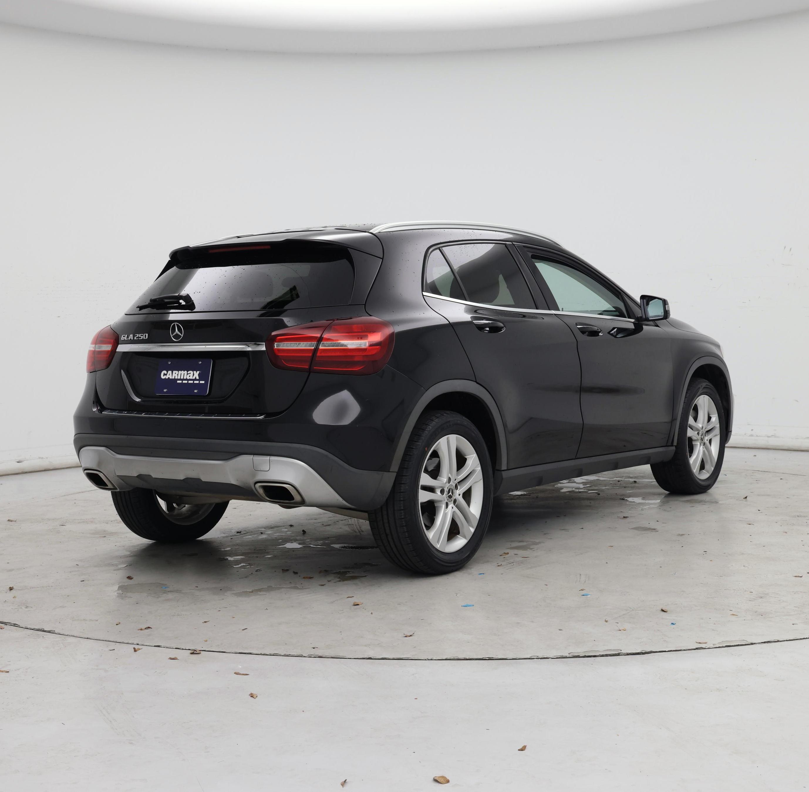 Thumbnail: 2019 Mercedes-Benz GLA - 8