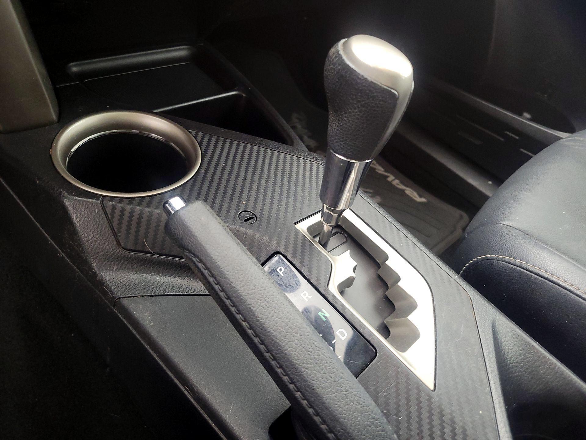 Thumbnail: 2014 Toyota RAV4 - 18