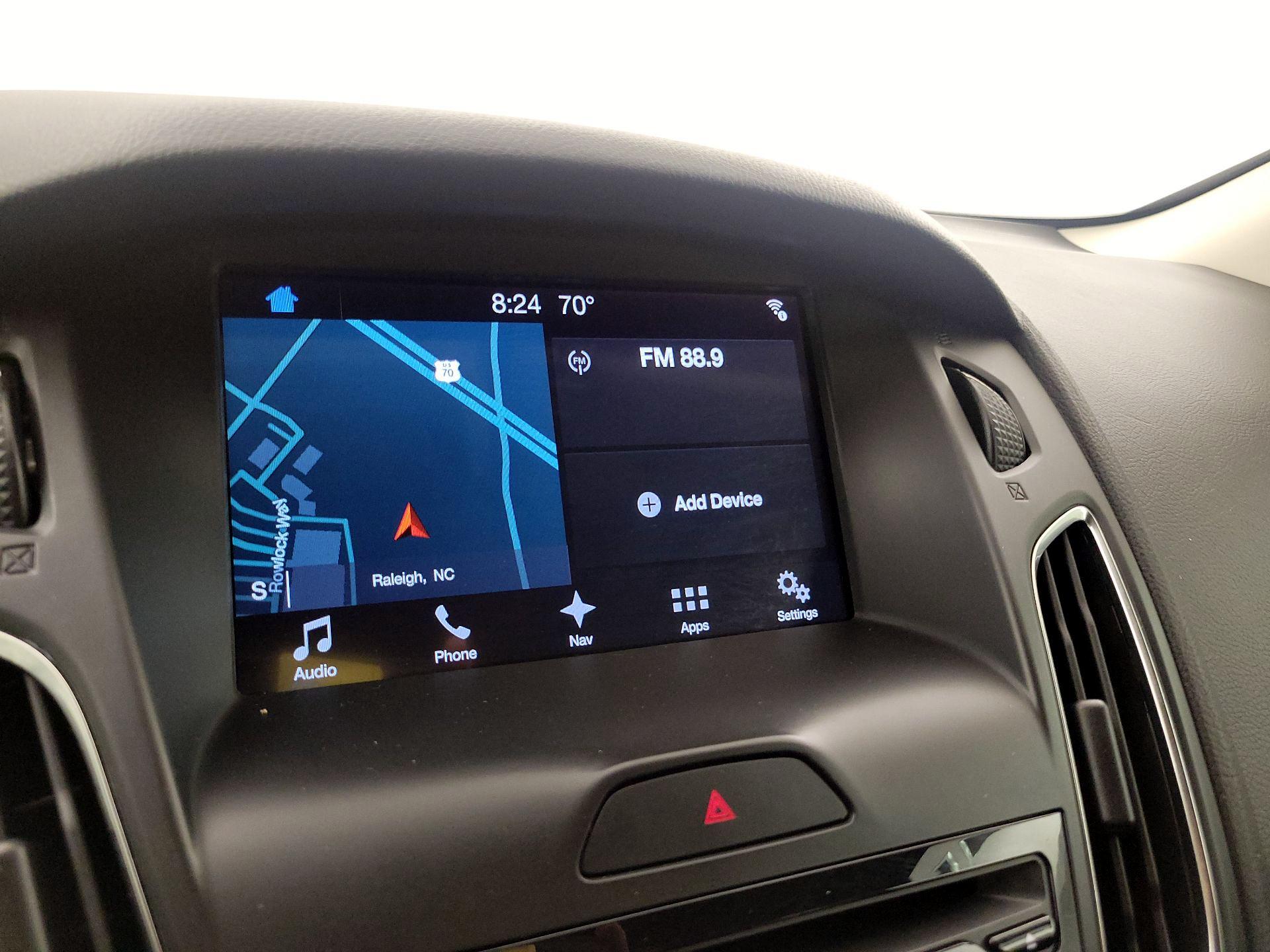 Thumbnail: 2017 Ford Focus - 16