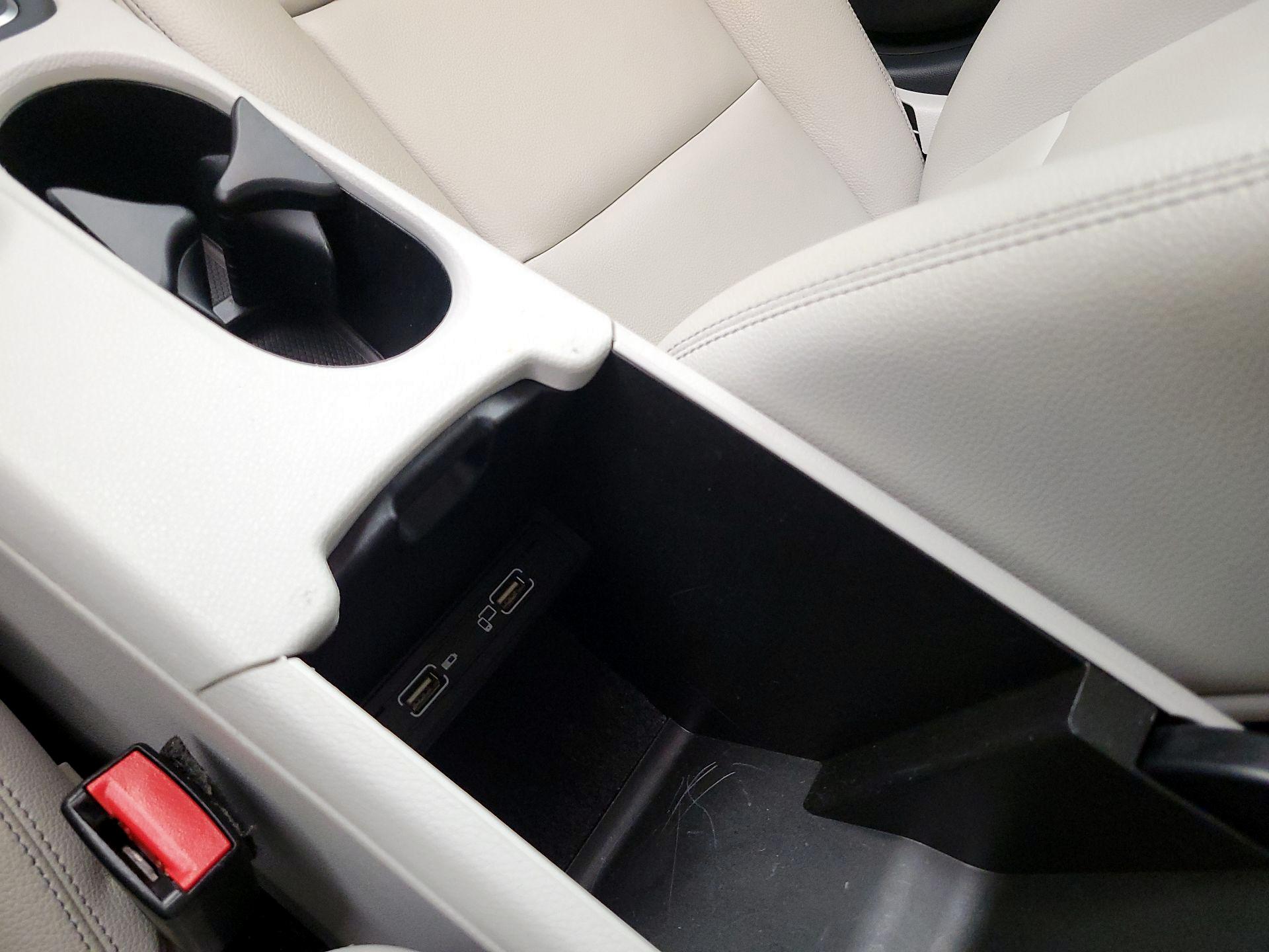 Thumbnail: 2018 Mercedes-Benz GLA - 18