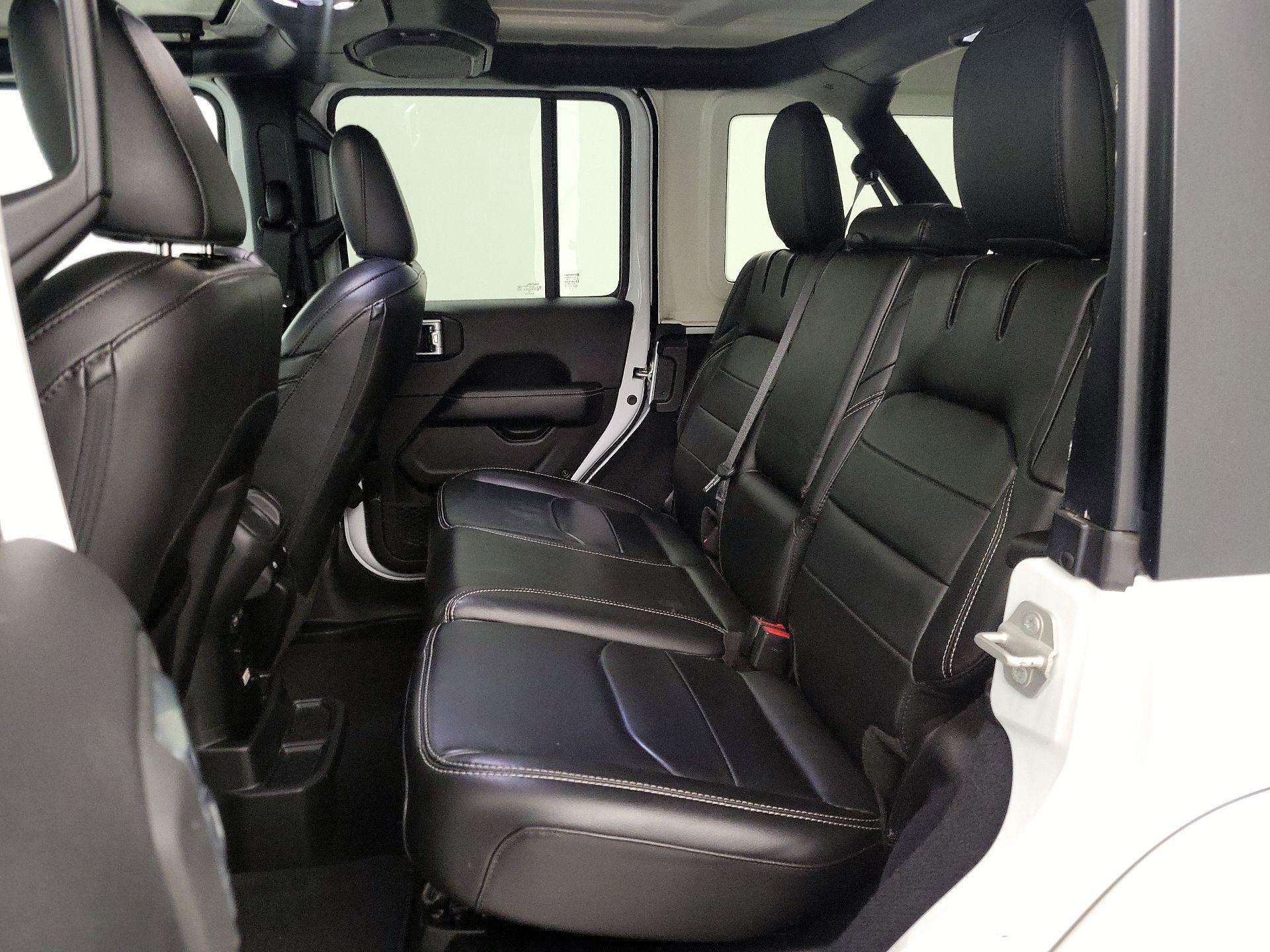 Thumbnail: 2023 Jeep Wrangler - 20